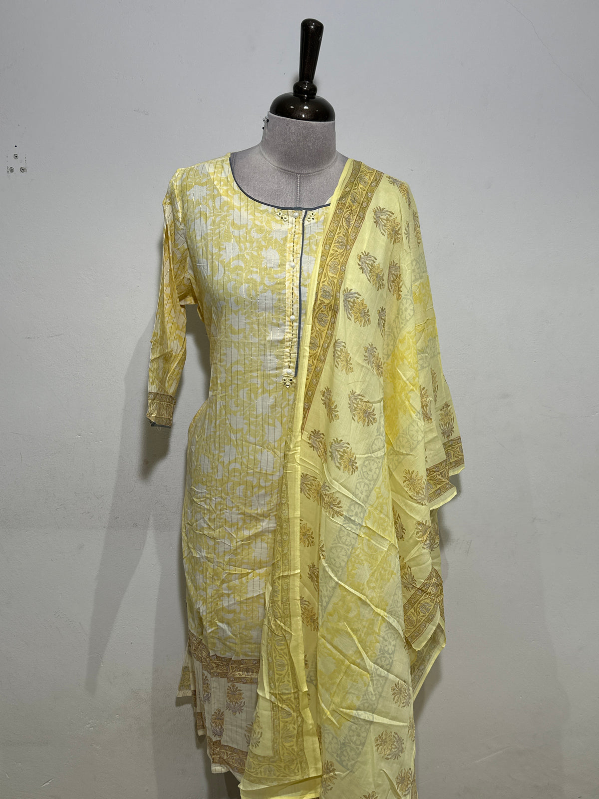 OFFER SALES TOP AND  BOTTOM  -  IHA 35726