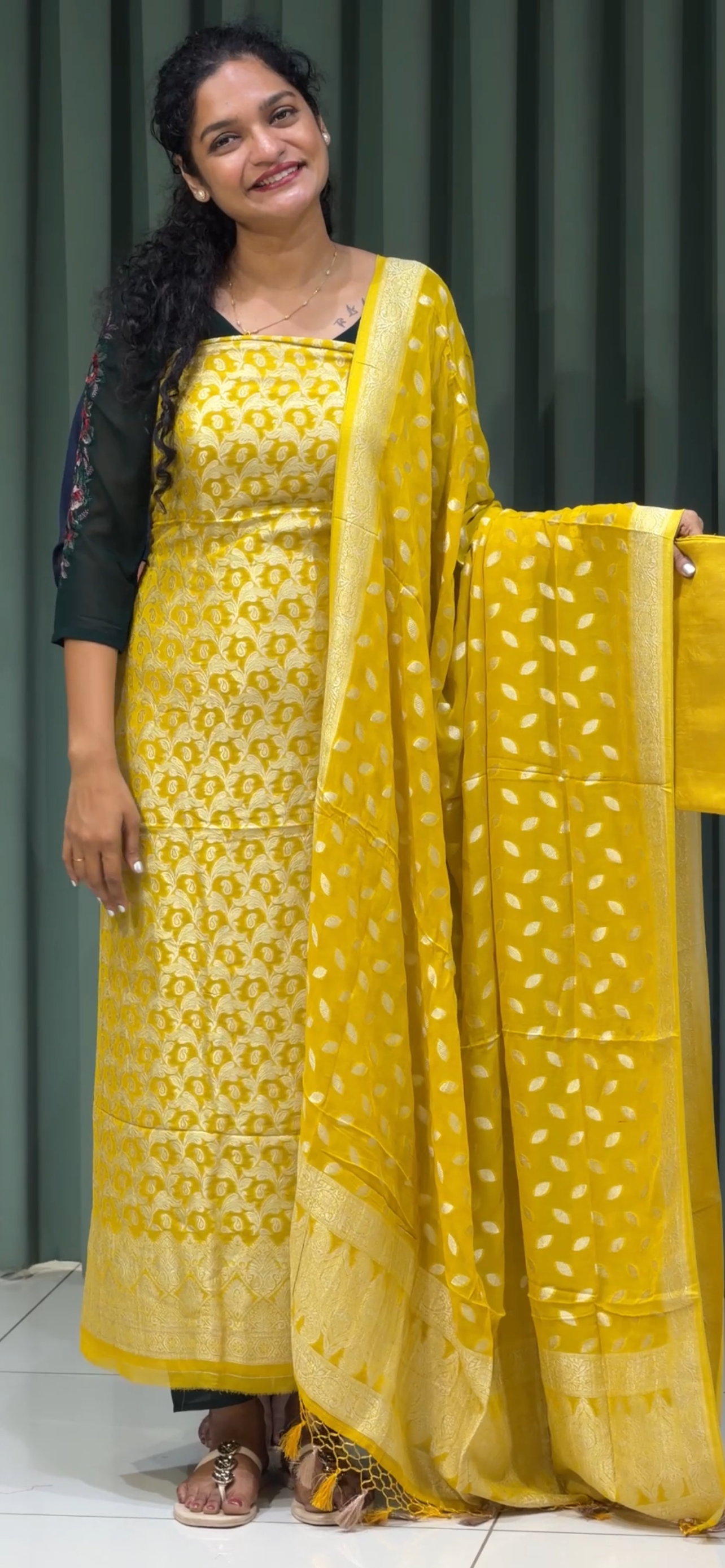 SEMI BANARASI UNSTITRCHED SALWAR SUITS - IHA 33183