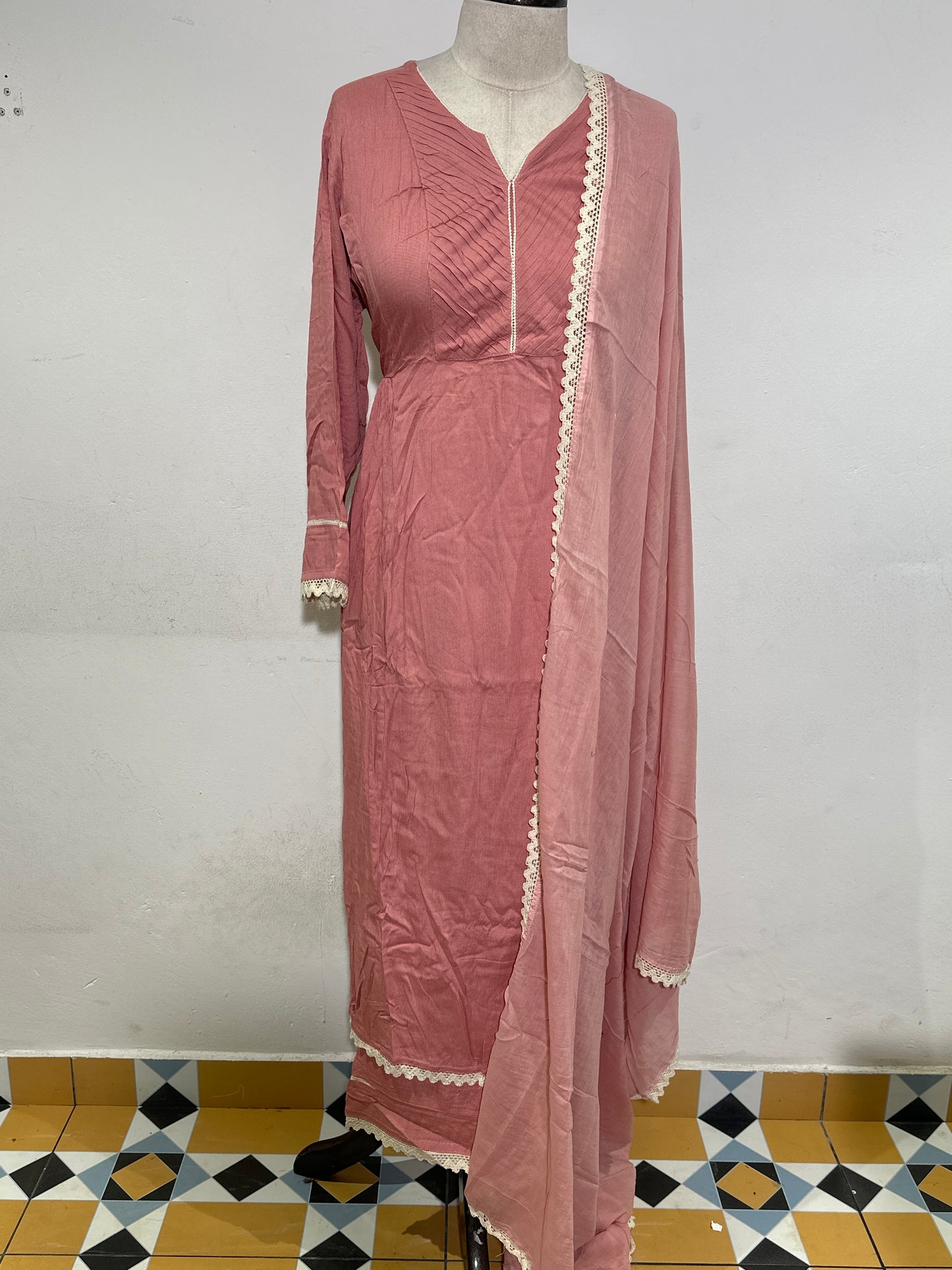 OFFER SALES TOP AND BOTTOM  -  IHA 34262