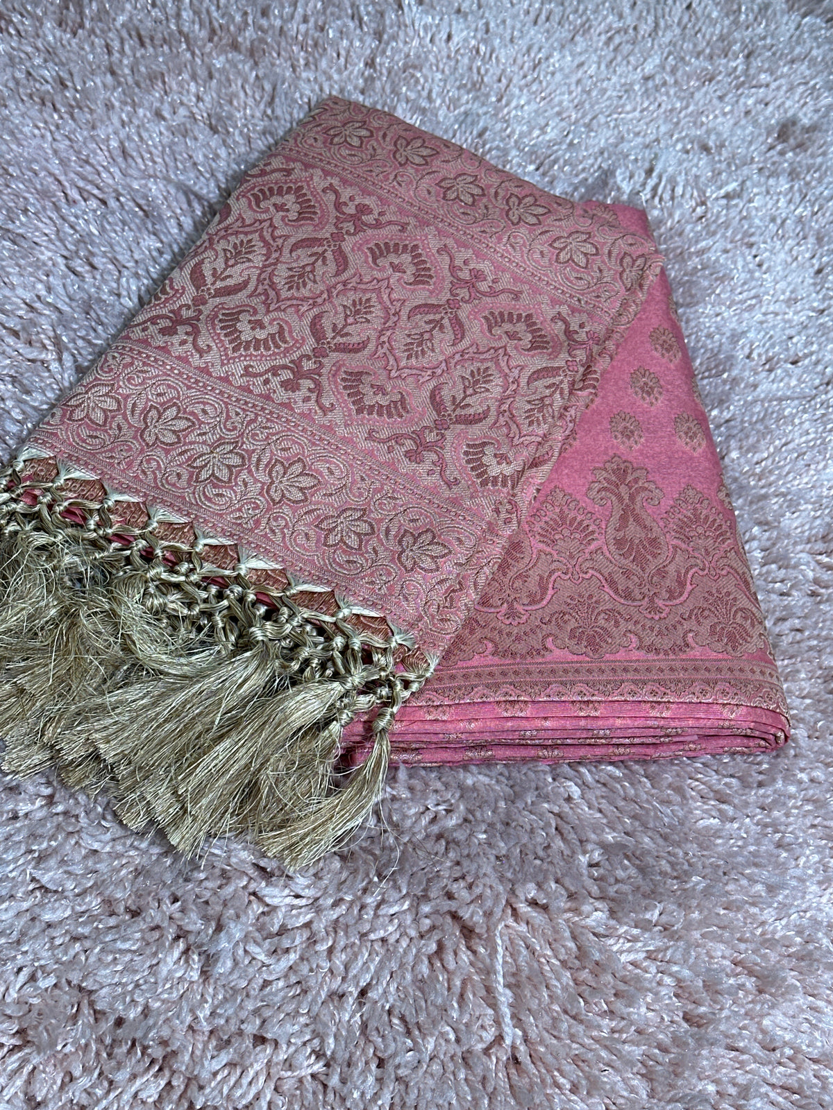 OFFER SALES UNSTITCHED SALWAR SUITS -  IHA 35392