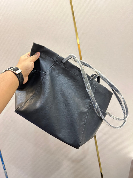 HAND BAGS - IHA 21609