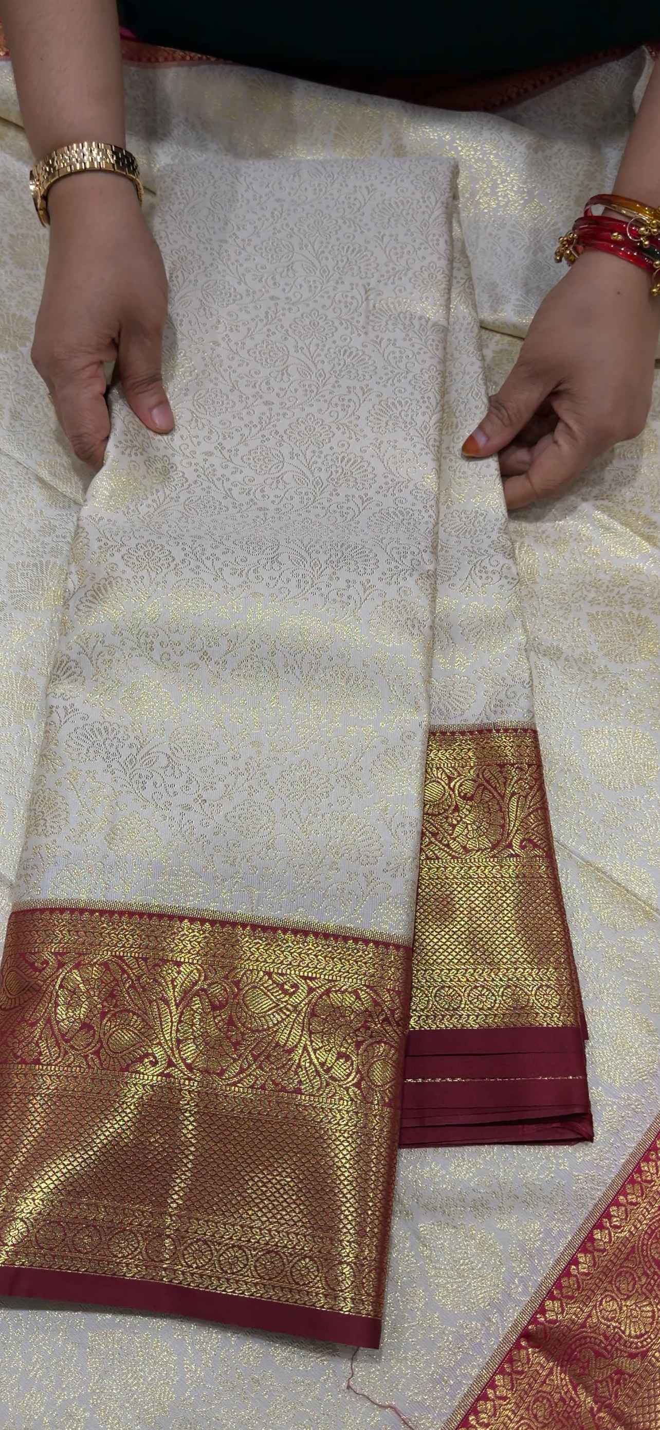 SEMI KANCHIPURAM SAREES - IHA 33926