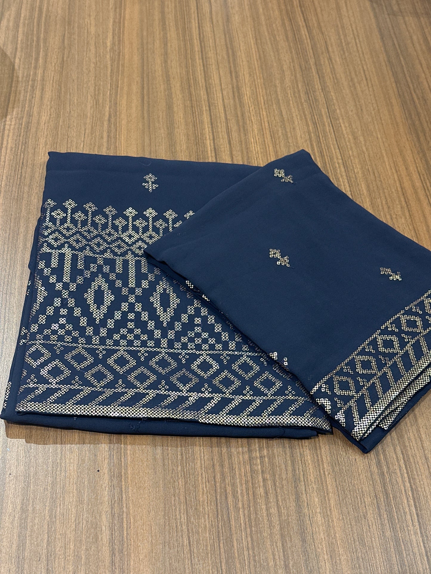 OFFER SALES UNSTITCHED SALWAR SUITS -  IHA 33834