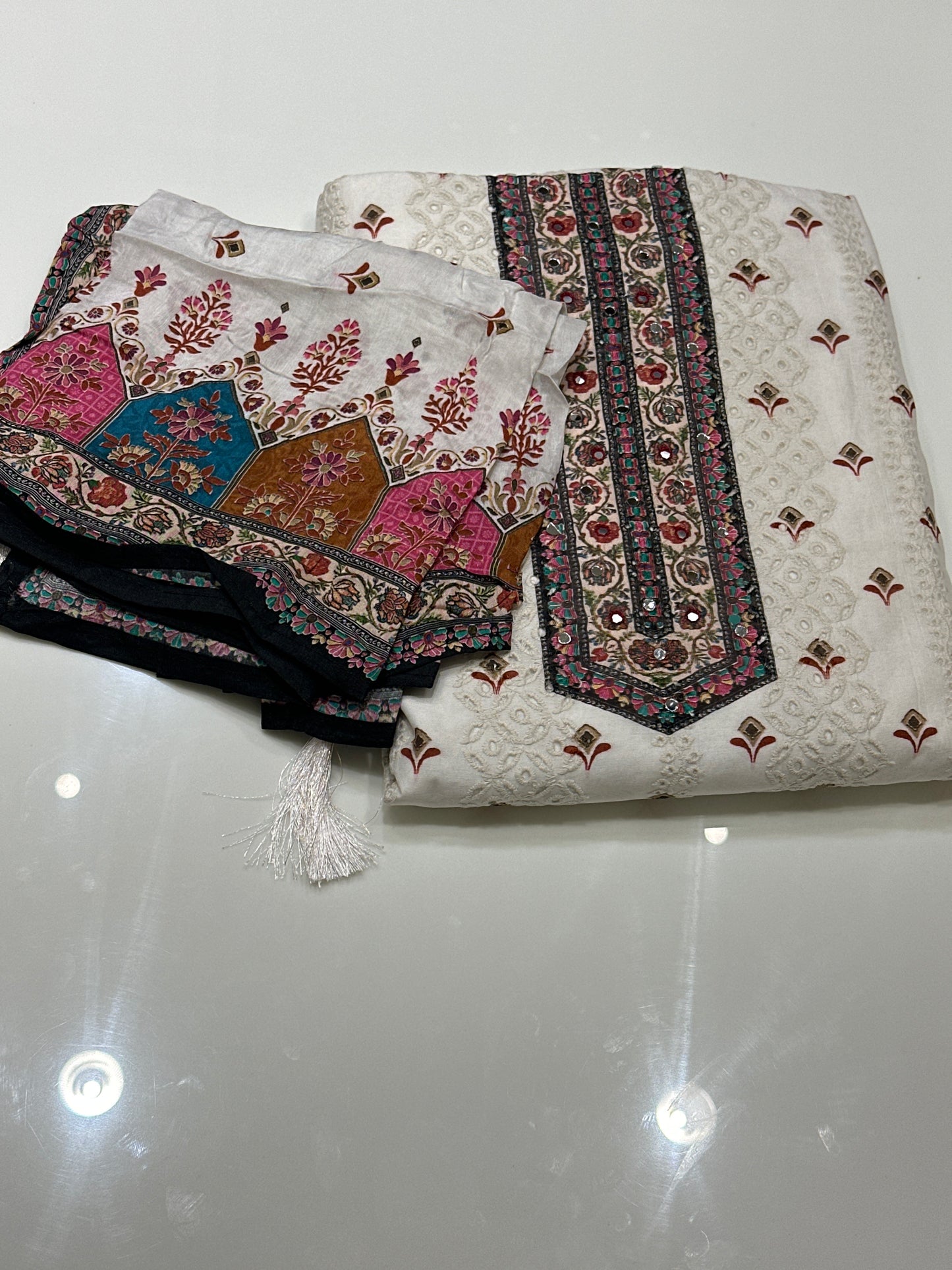 OFFER SALES UNSTITCHED SALWAR SUITS -  IHA 33499