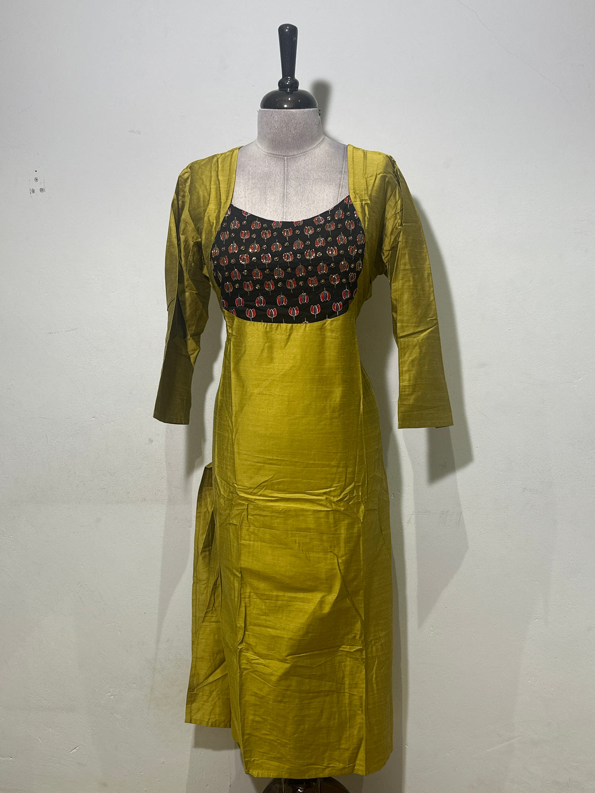 OFFER SALES TOP AND  BOTTOM  -  IHA 35726