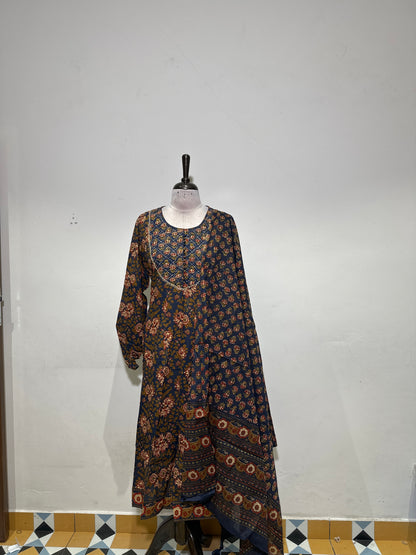 OFFER SALES TOP AND  BOTTOM  -  IHA 34294
