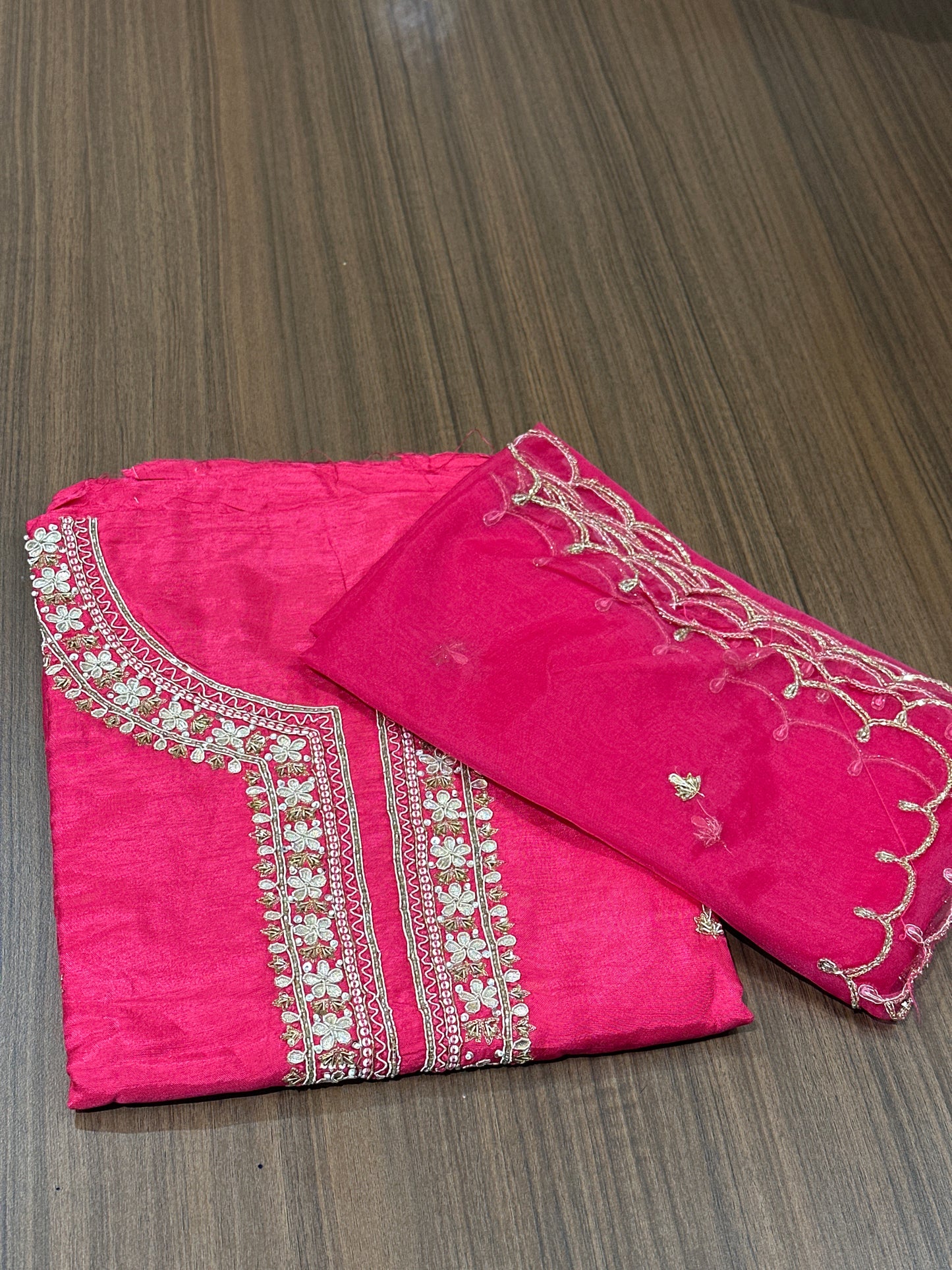 OFFER SALES UNSTITCHED SALWAR SUITS -  IHA 33836