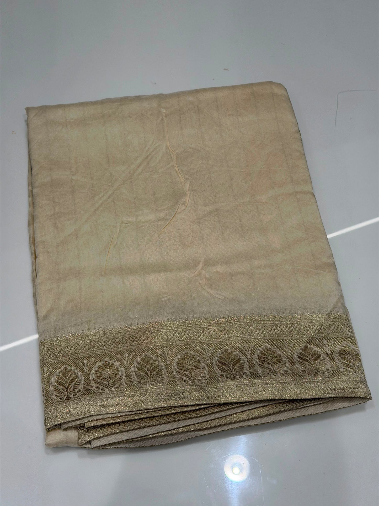 OFFER ONAM SAREES - IHA 34583