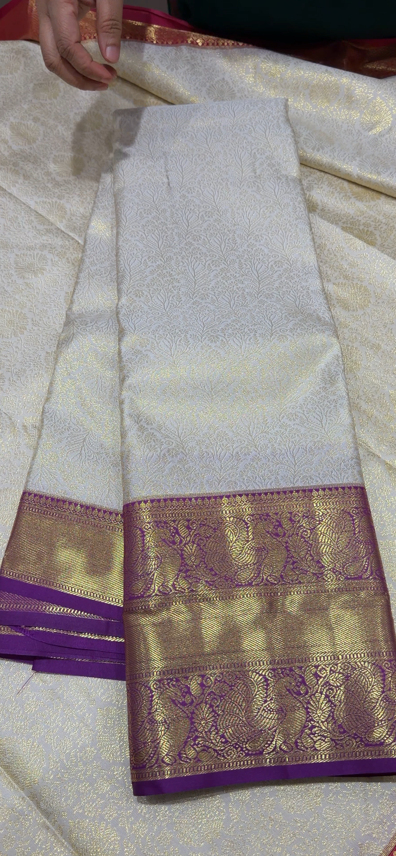SEMI KANCHIPURAM SAREES - IHA 33926