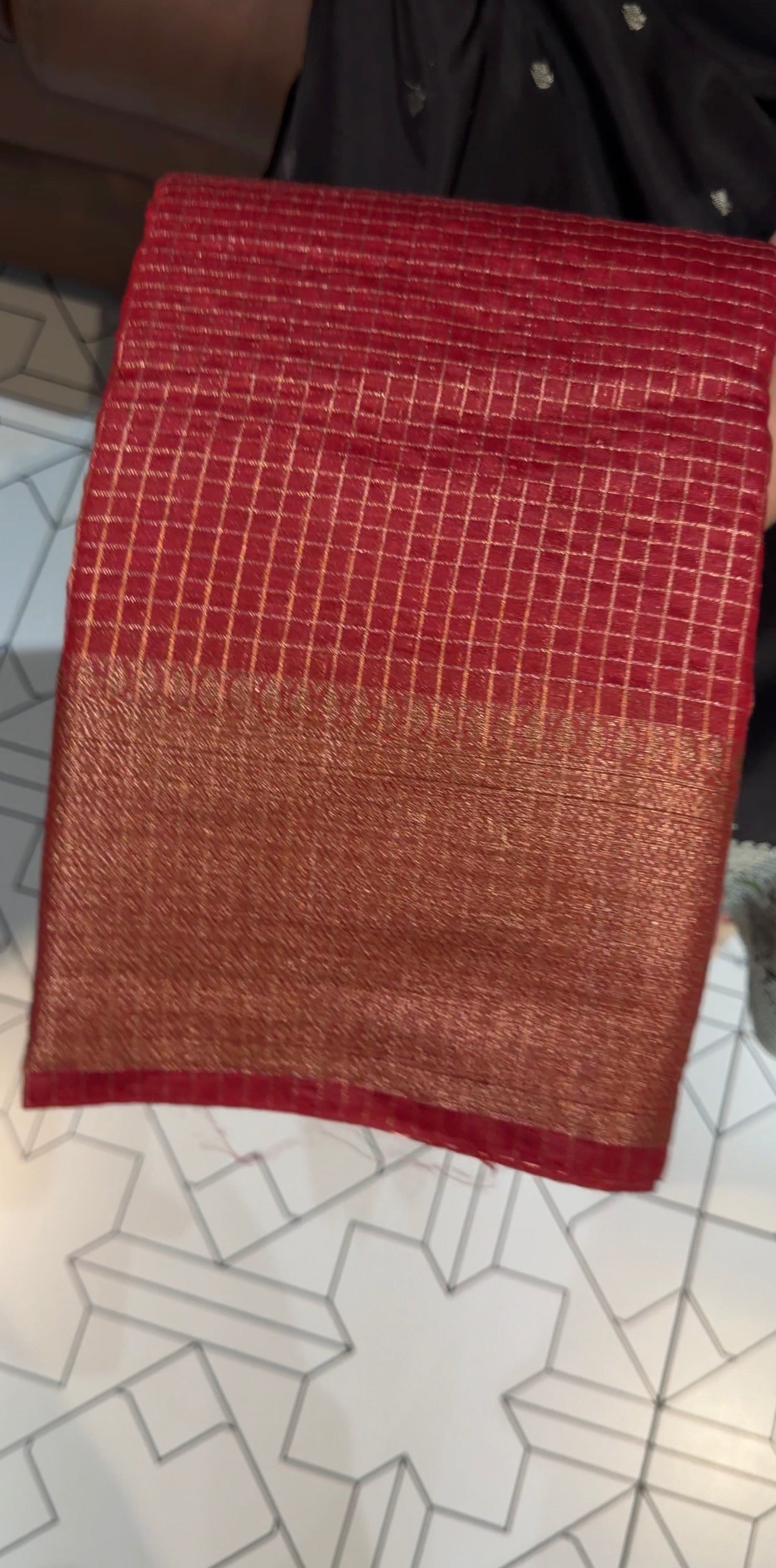 SEMI BANARASI SAREES- IHA 33102
