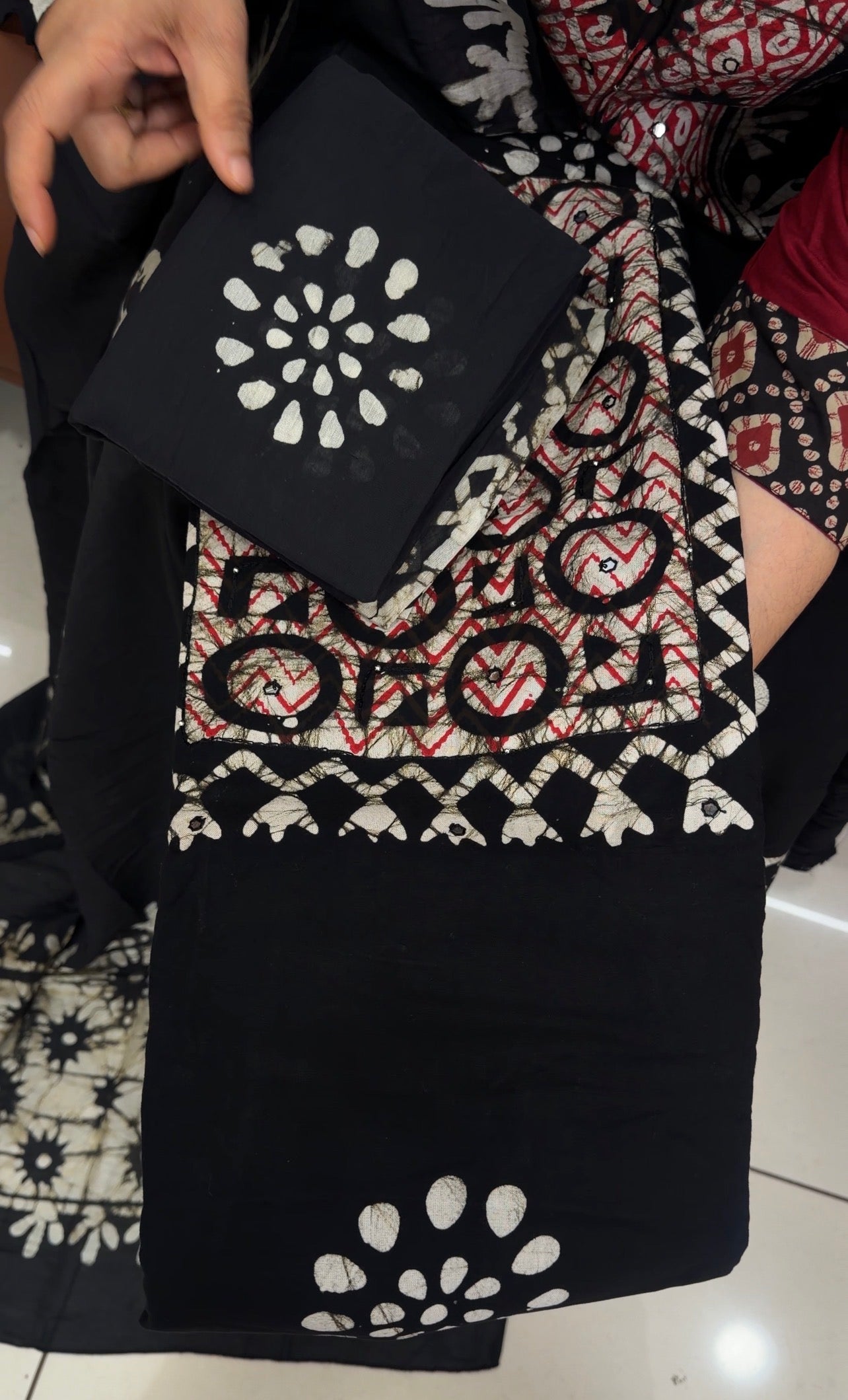 BATIK PRINTED UNSTITCHED SALWAR SUTS - IHA 34966