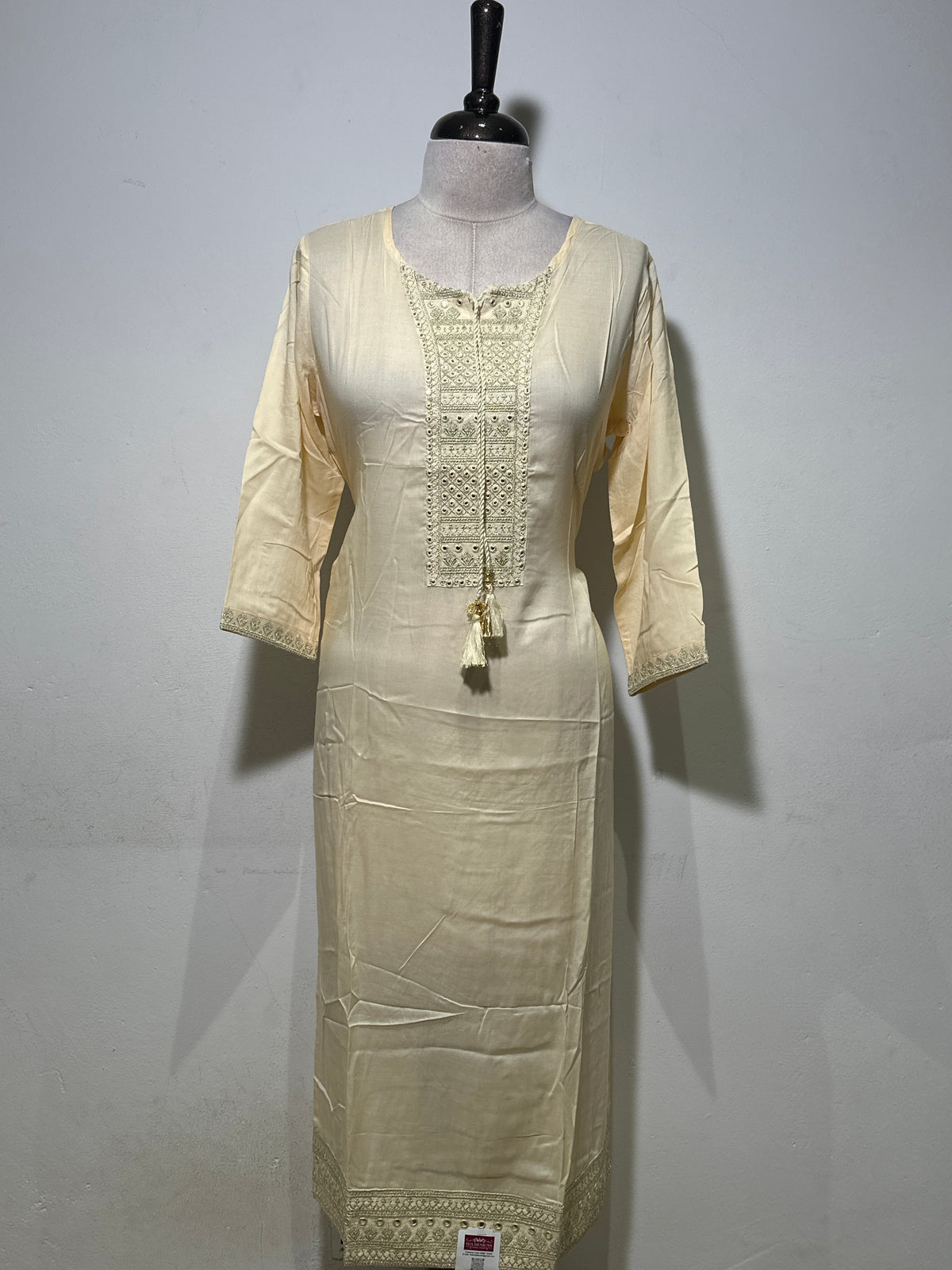 OFFER SALES TOP'S - IHA 35166