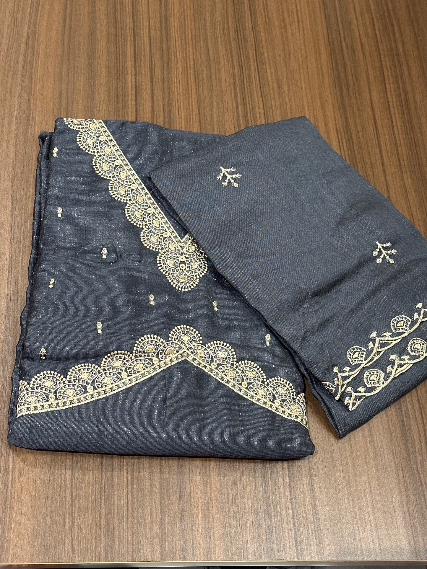 OFFER SALES UNSTITCHED SALWAR SUITS -  IHA 33733