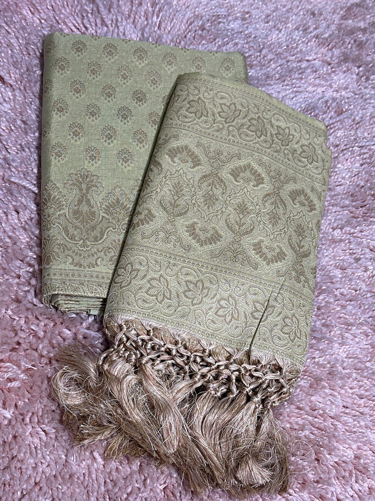 OFFER SALES UNSTITCHED SALWAR SUITS -  IHA 35392