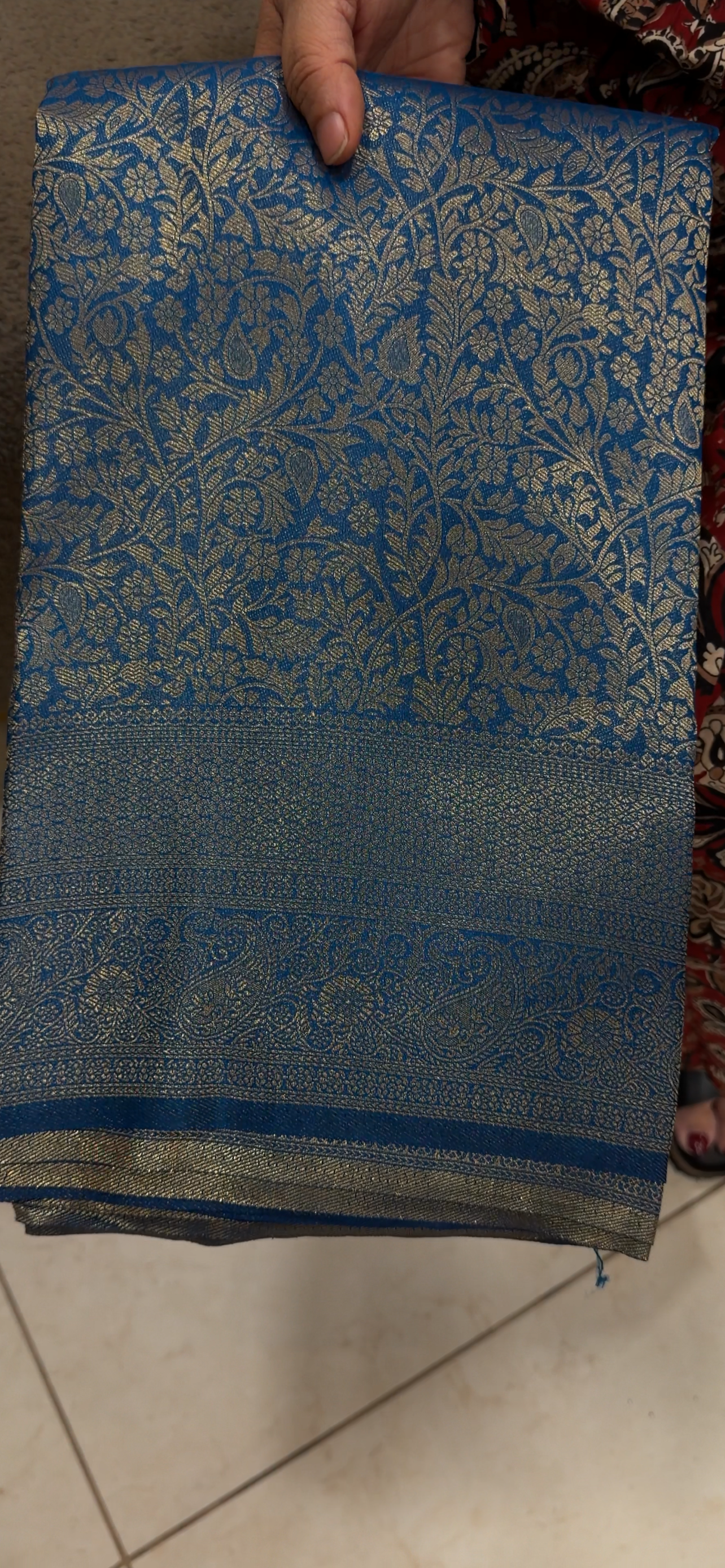 SEMI BANARASI SAREES - IHA 34110