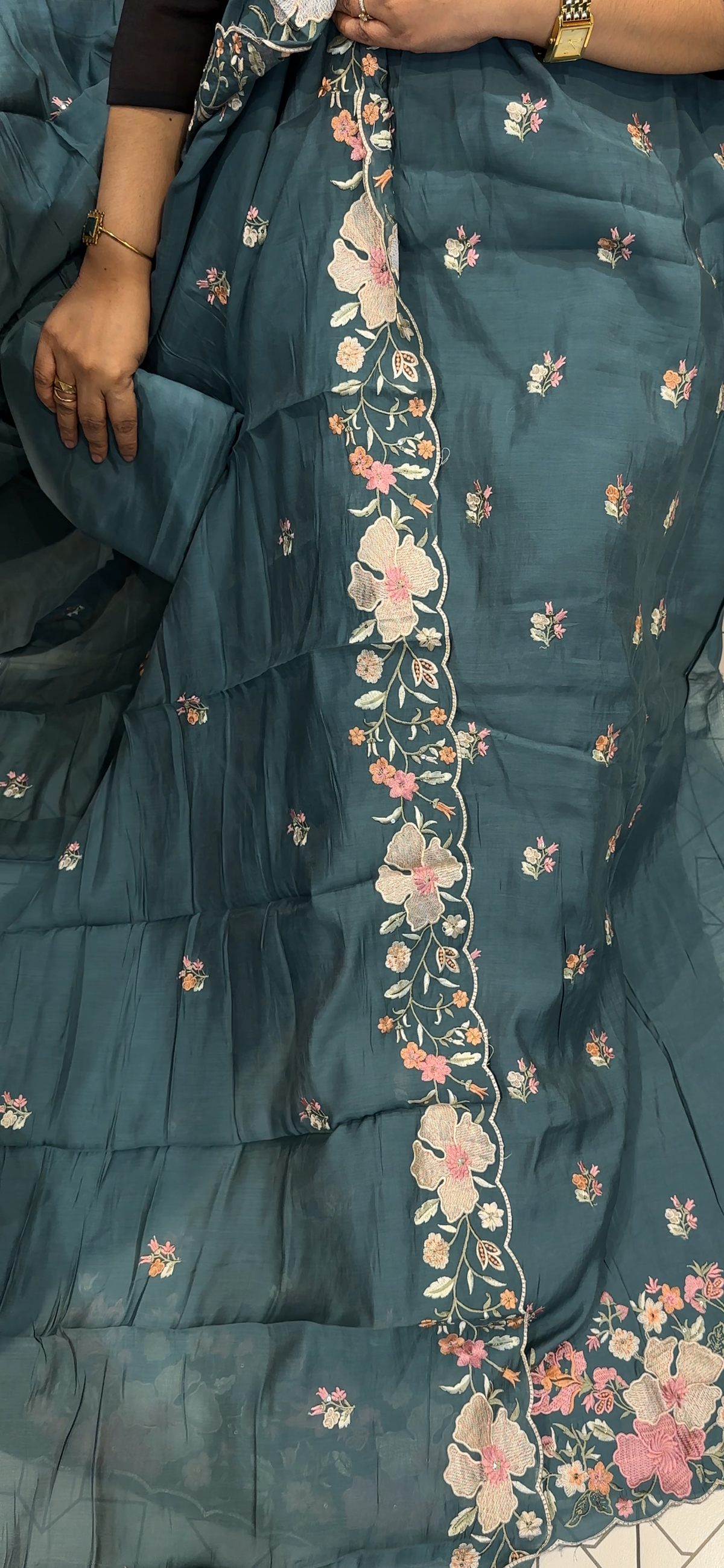 MUL CRUSHED UNSTITCHED SALWAR SUITS - IHA 35595