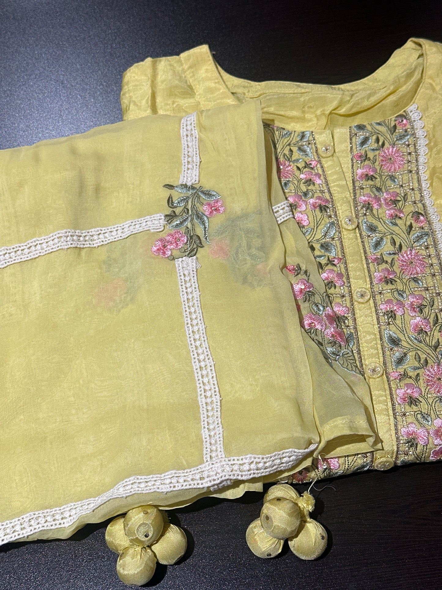 OFFER SALES UNSTITCHED SALWAR SUITS -  IHA 34150