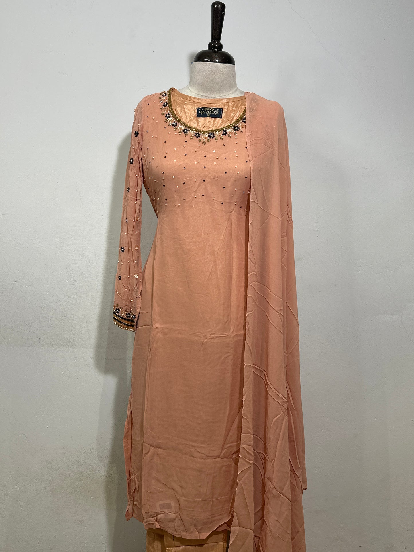 OFFER SALES TOP AND  BOTTOM  -  IHA 34353