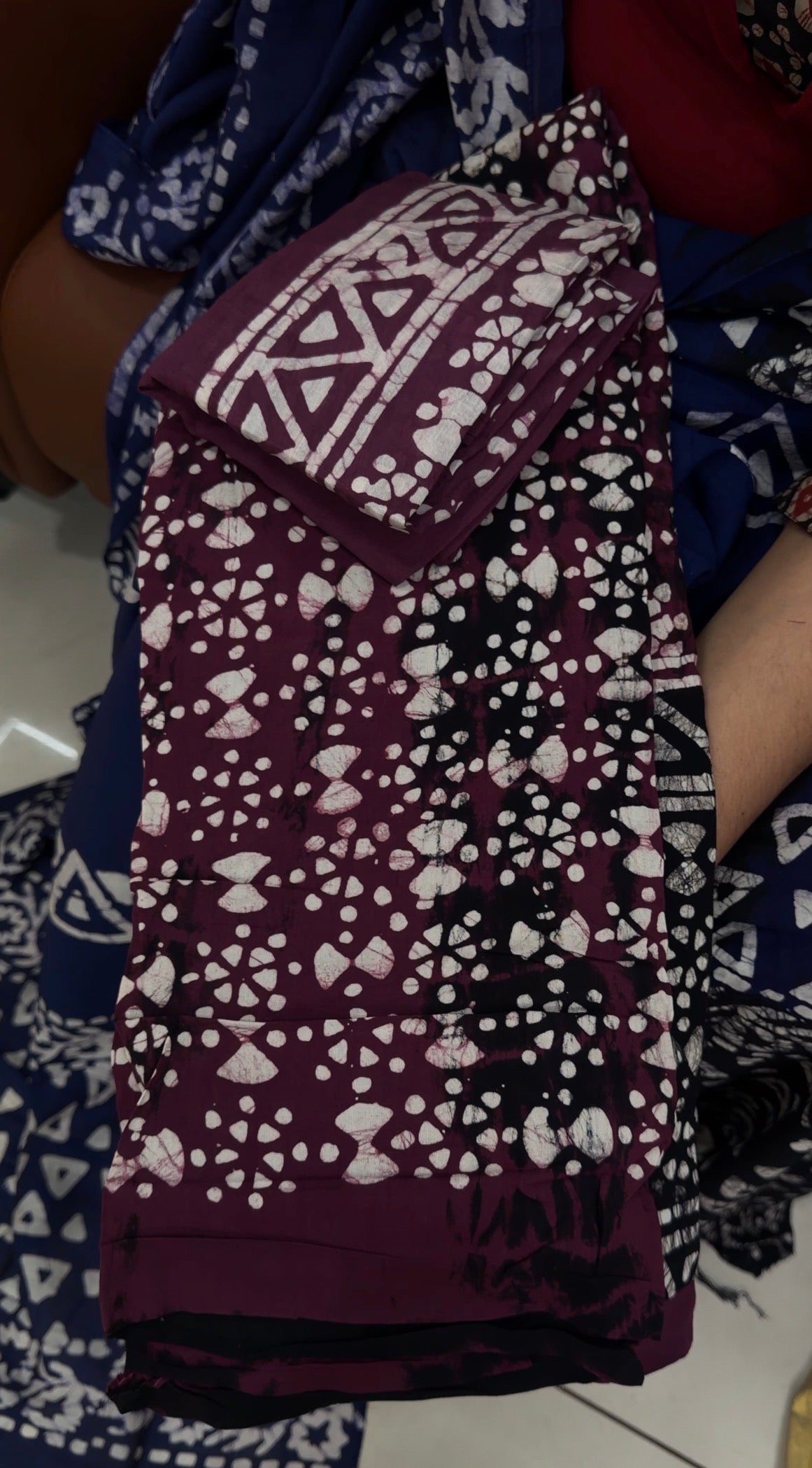 BATIK PRINTED UNSTITCHED SALWAR SUITS - IHA 34967