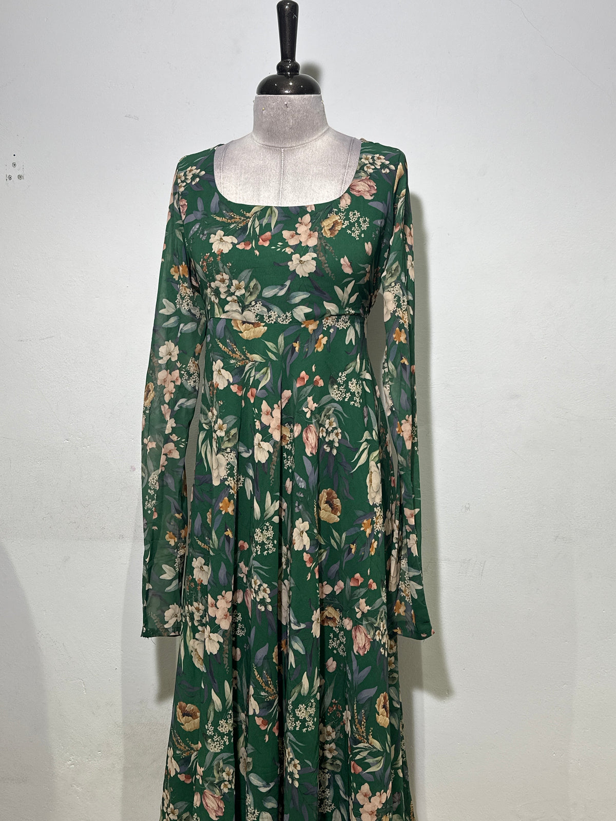 OFFER SALES TOP'S -  IHA 35651
