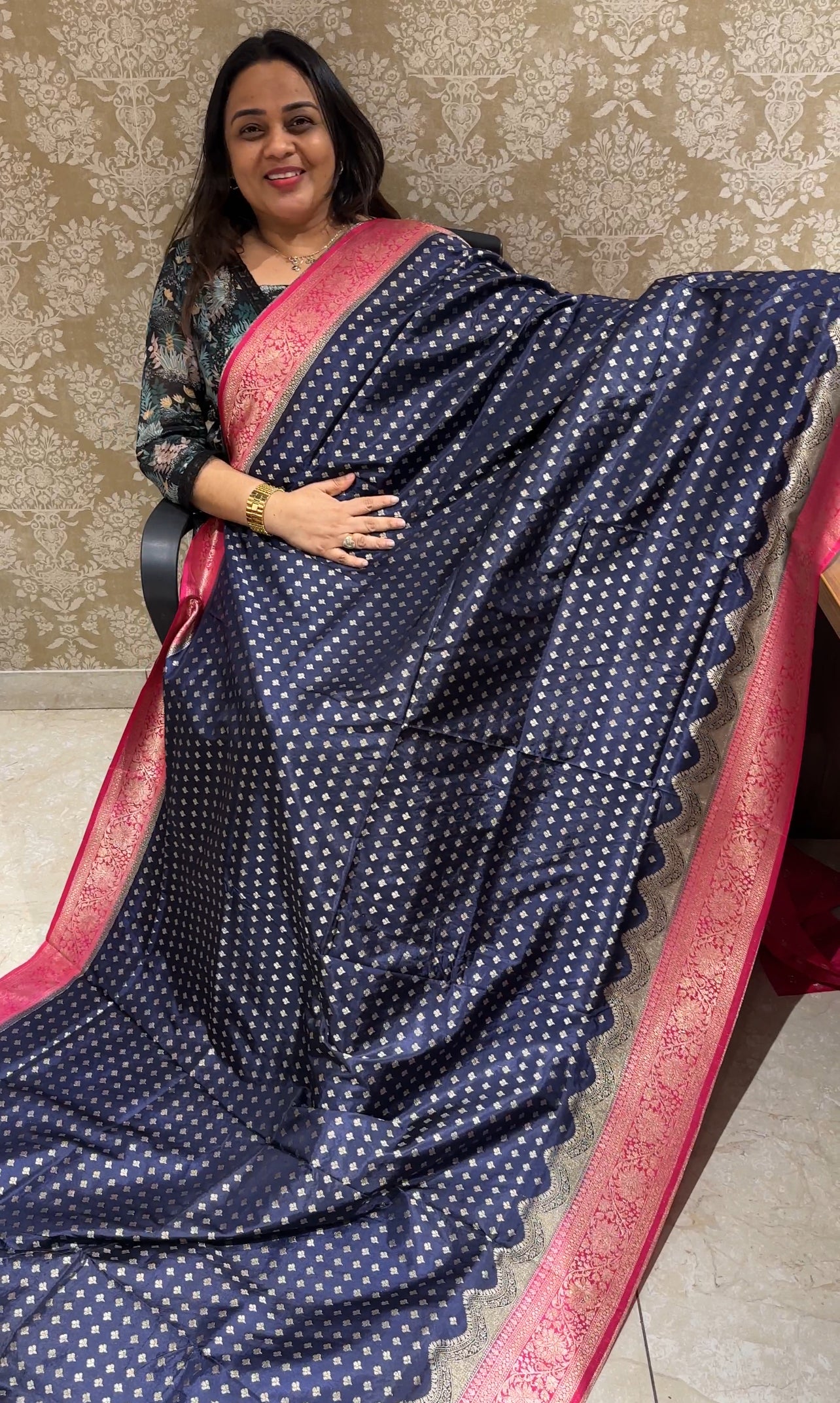 SEMI BANARASI SAREES - IHA 19652