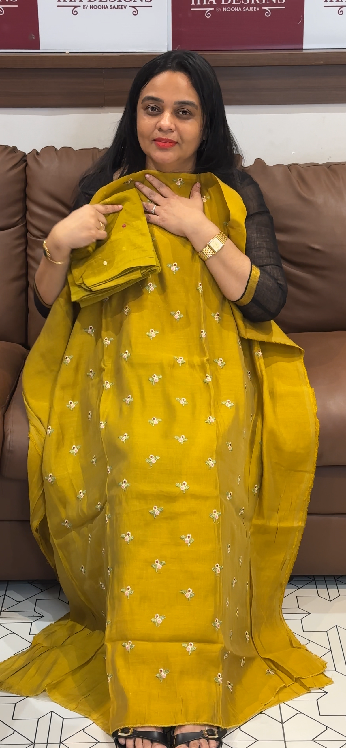 OFFER SALES UNSTITCHED SALWAR SUITS  - IHA 35654