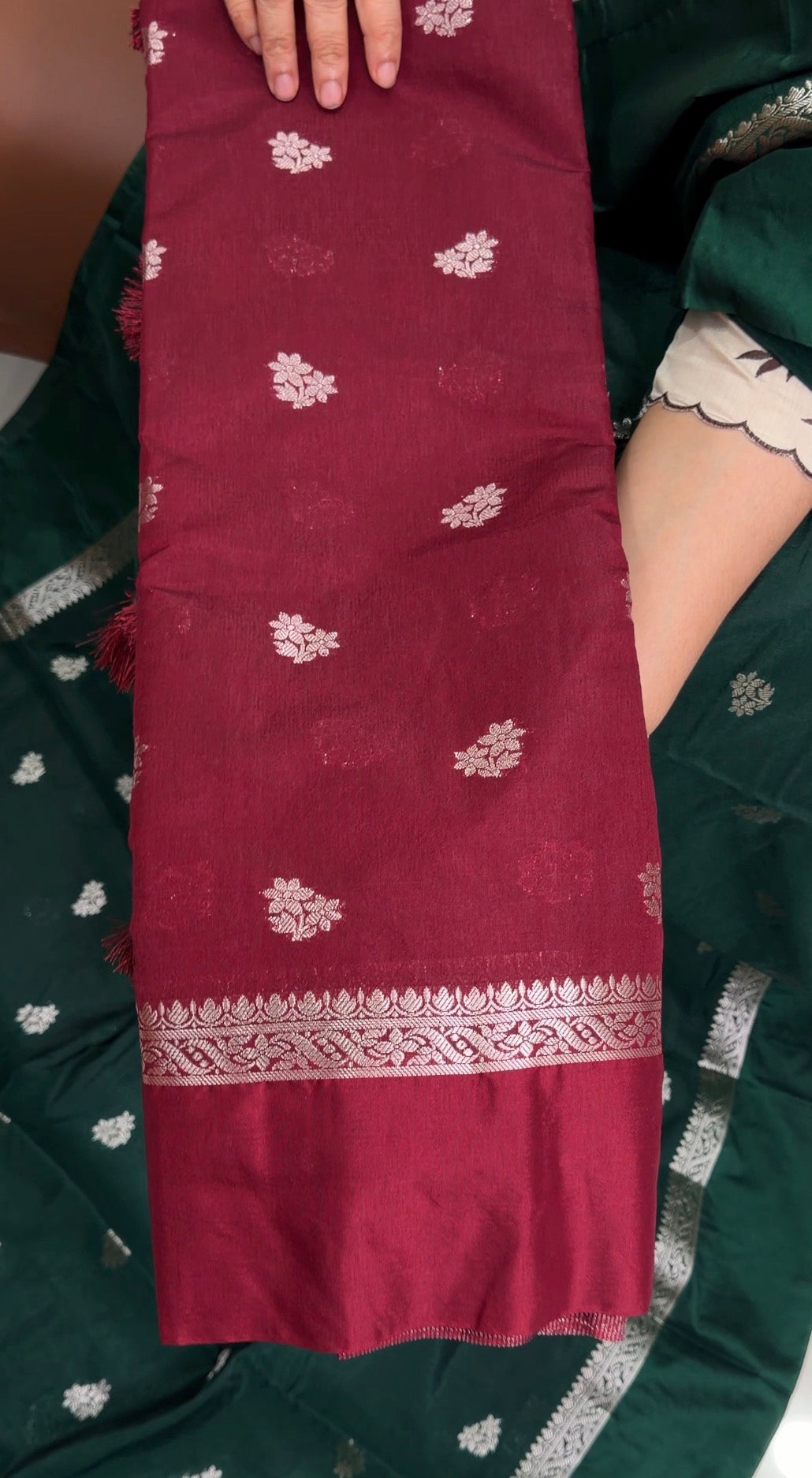 SEMI BANARASI SAREES - IHA 34061