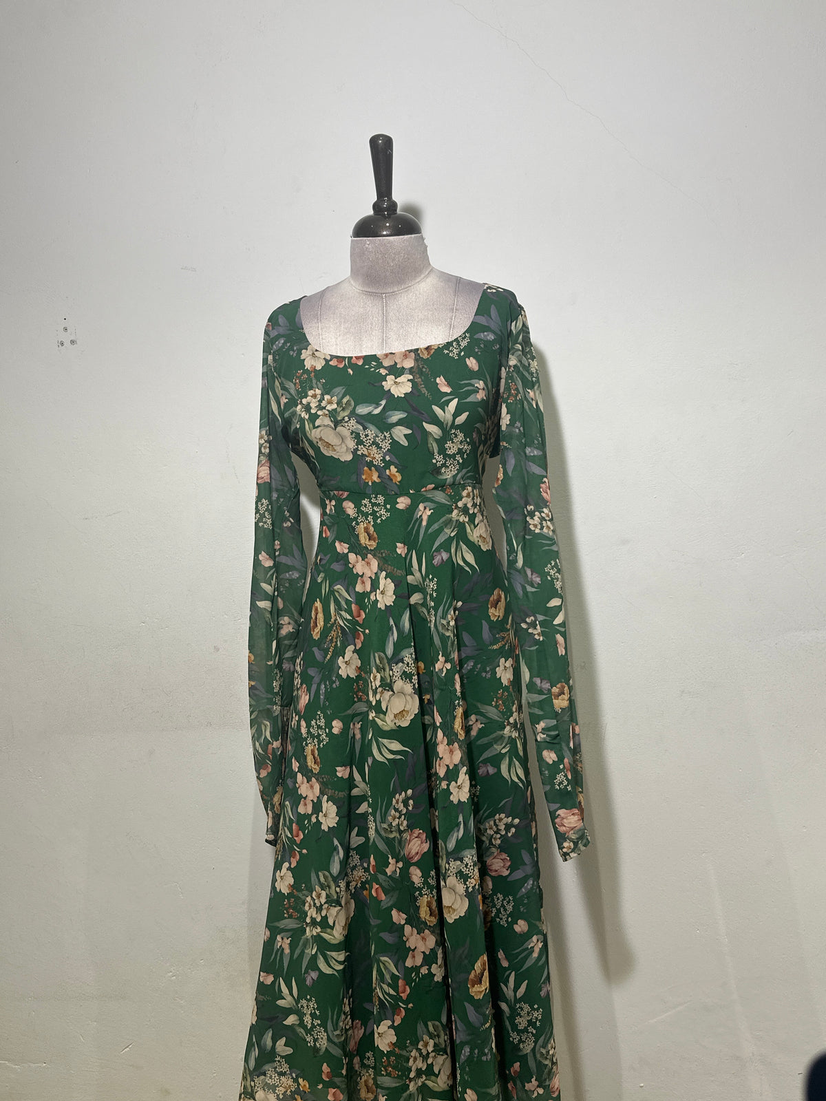 OFFER SALES TOP'S -  IHA 35712