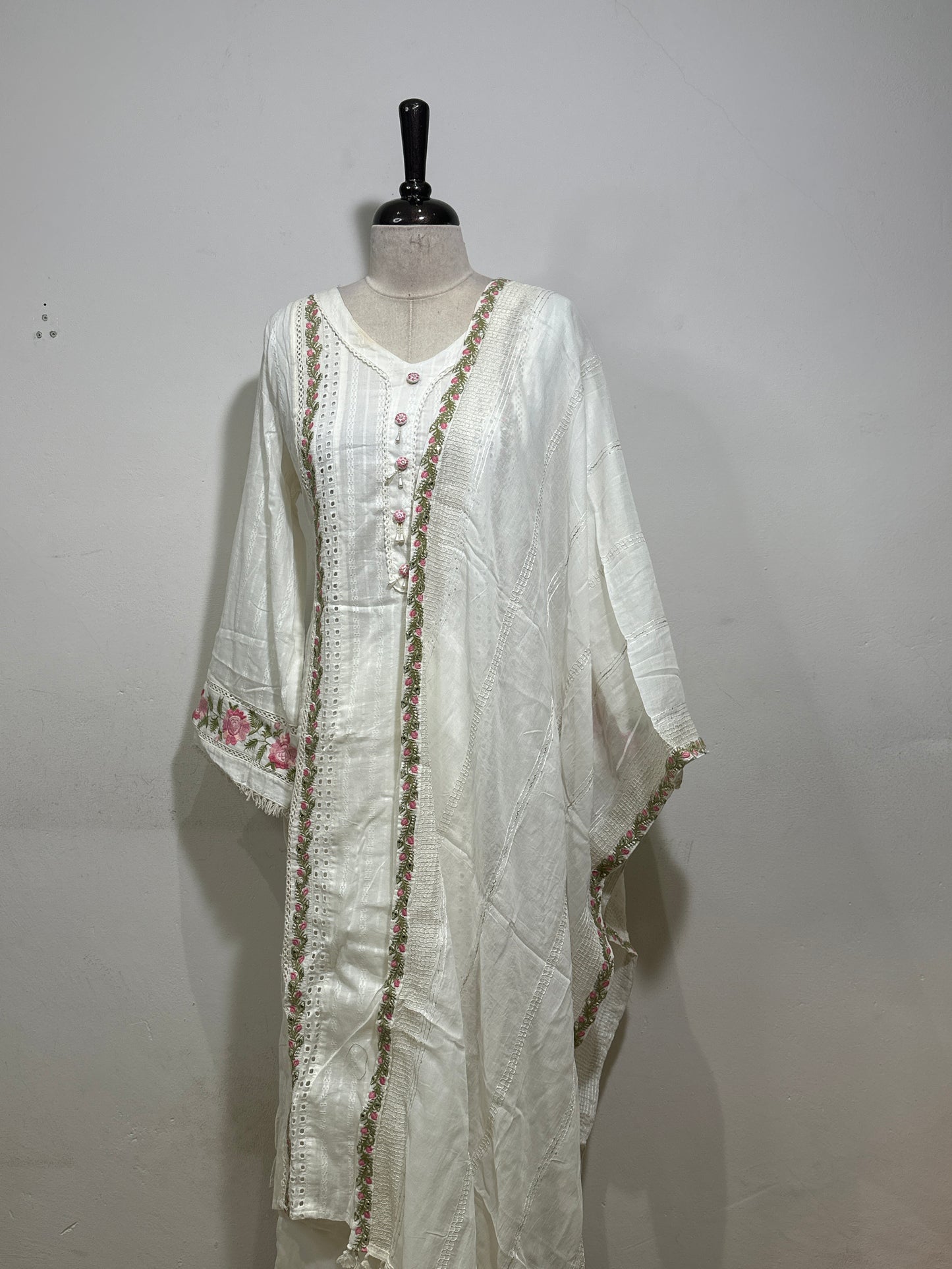 OFFER SALES TOP AND  BOTTOM  -  IHA 34372