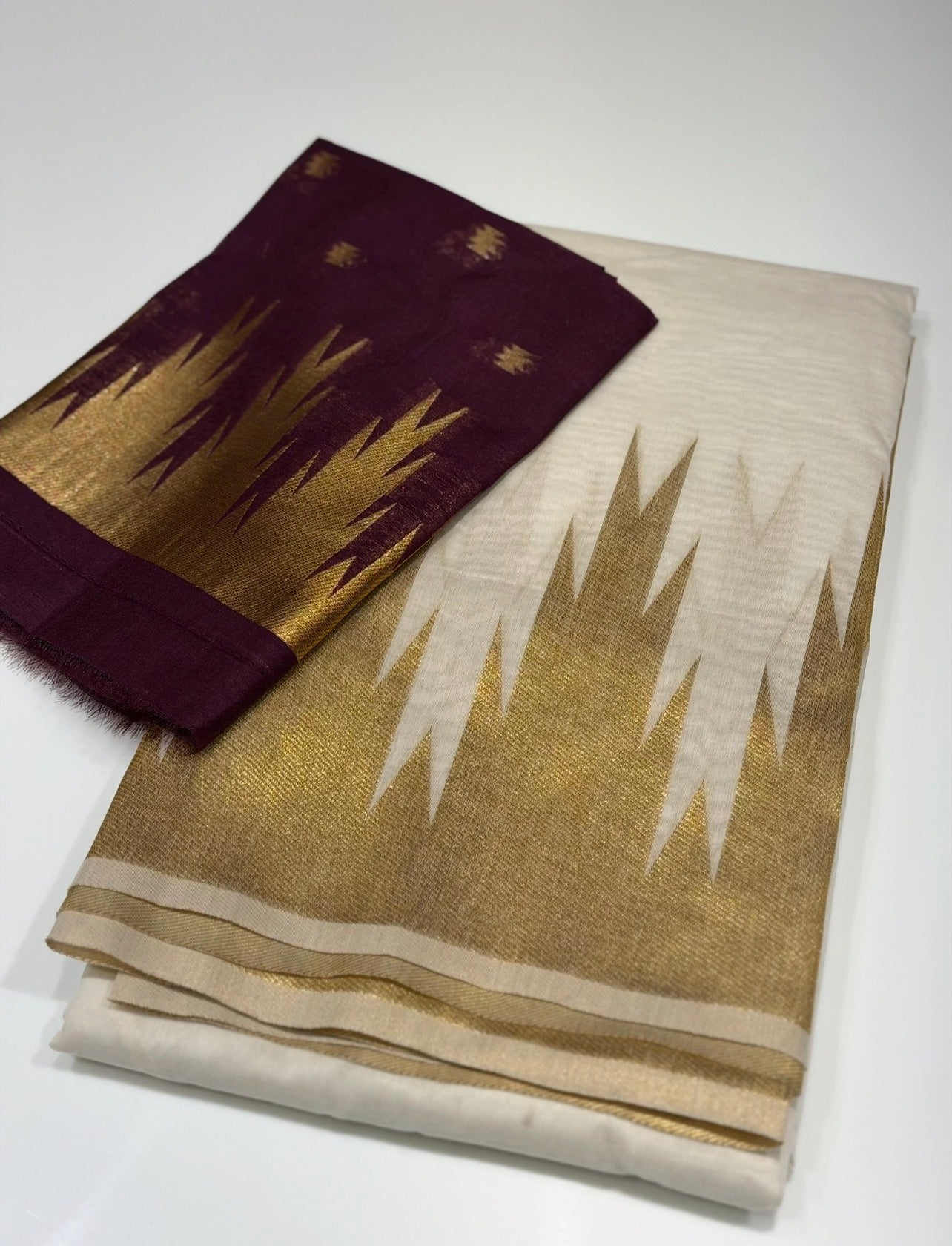 FORWARD ONAMSAREES - IHA 33977
