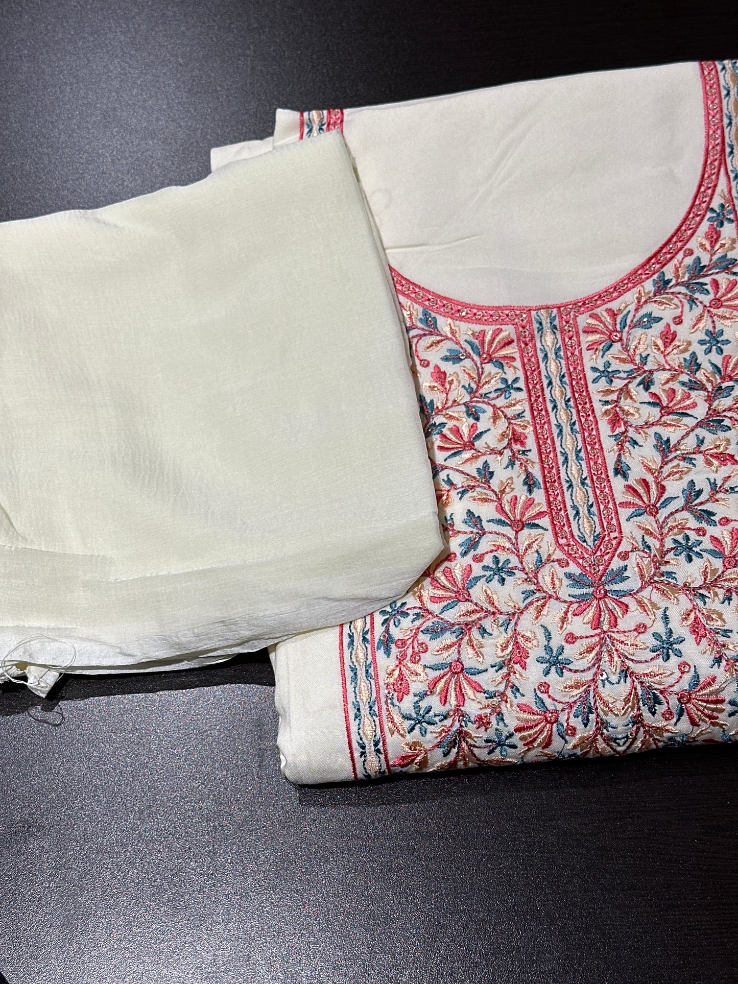 OFFER SALES UNSTITCHED SALWAR SUITS -  IHA 34180