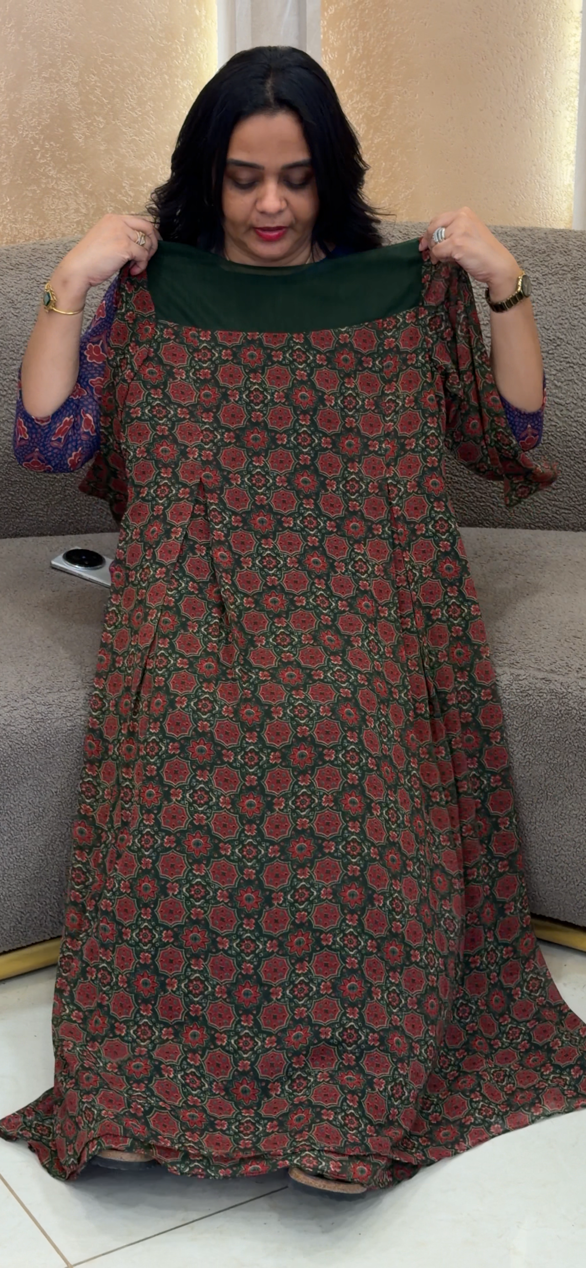 IHA'S IN-HOUSE PRINTED ALINE TOPS - IHA 35173