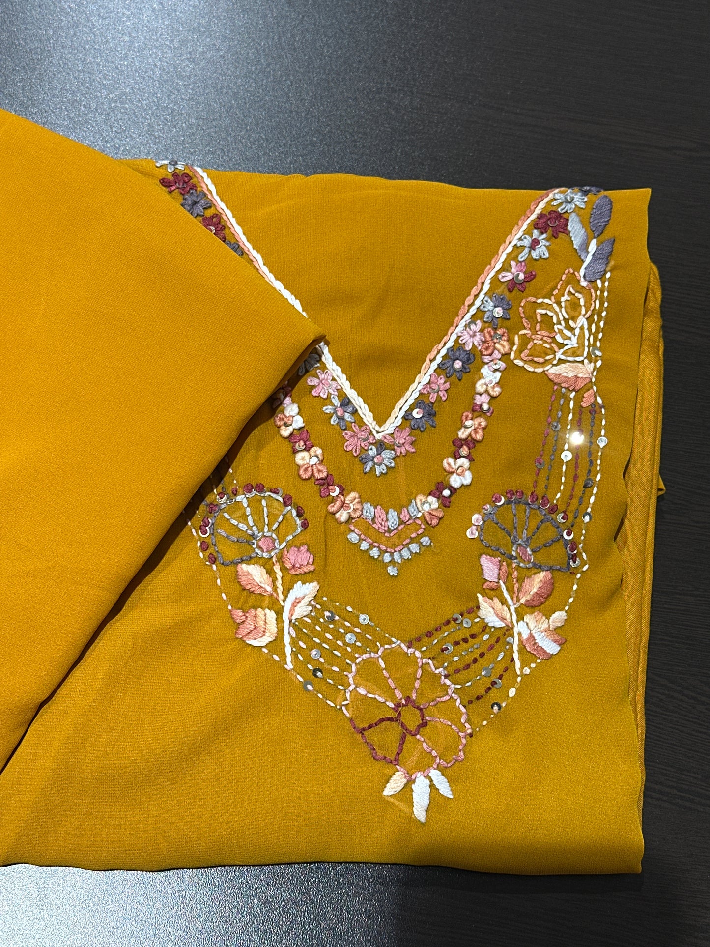 OFFER SALES UNSTITCHED SALWAR SUITS -  IHA 34227