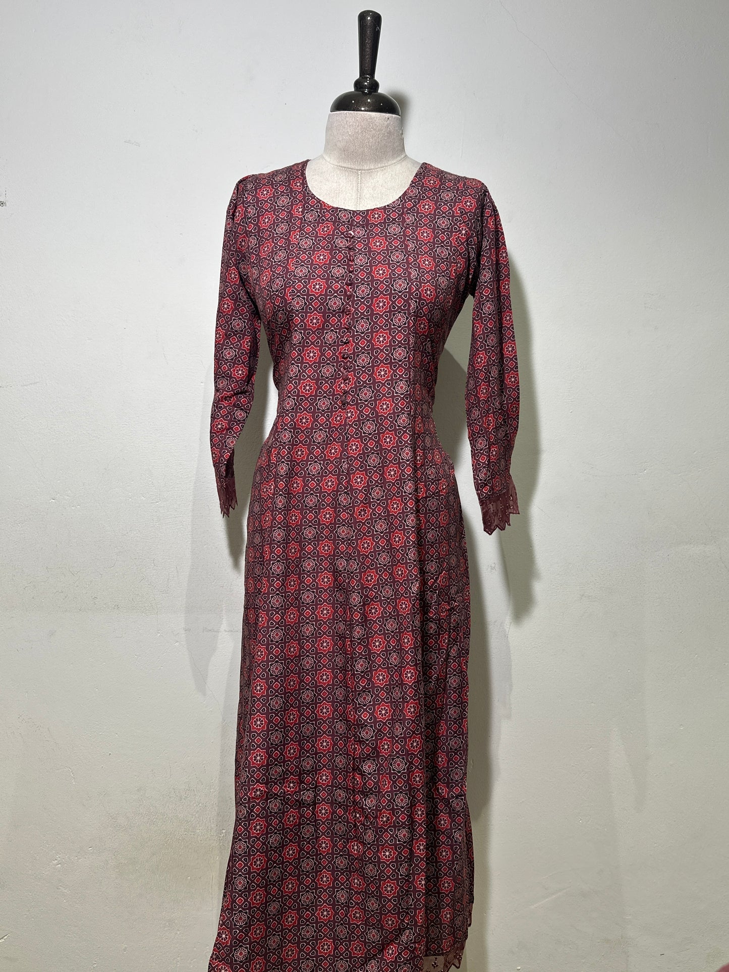 OFFER SALES TOP'S - IHA 35163