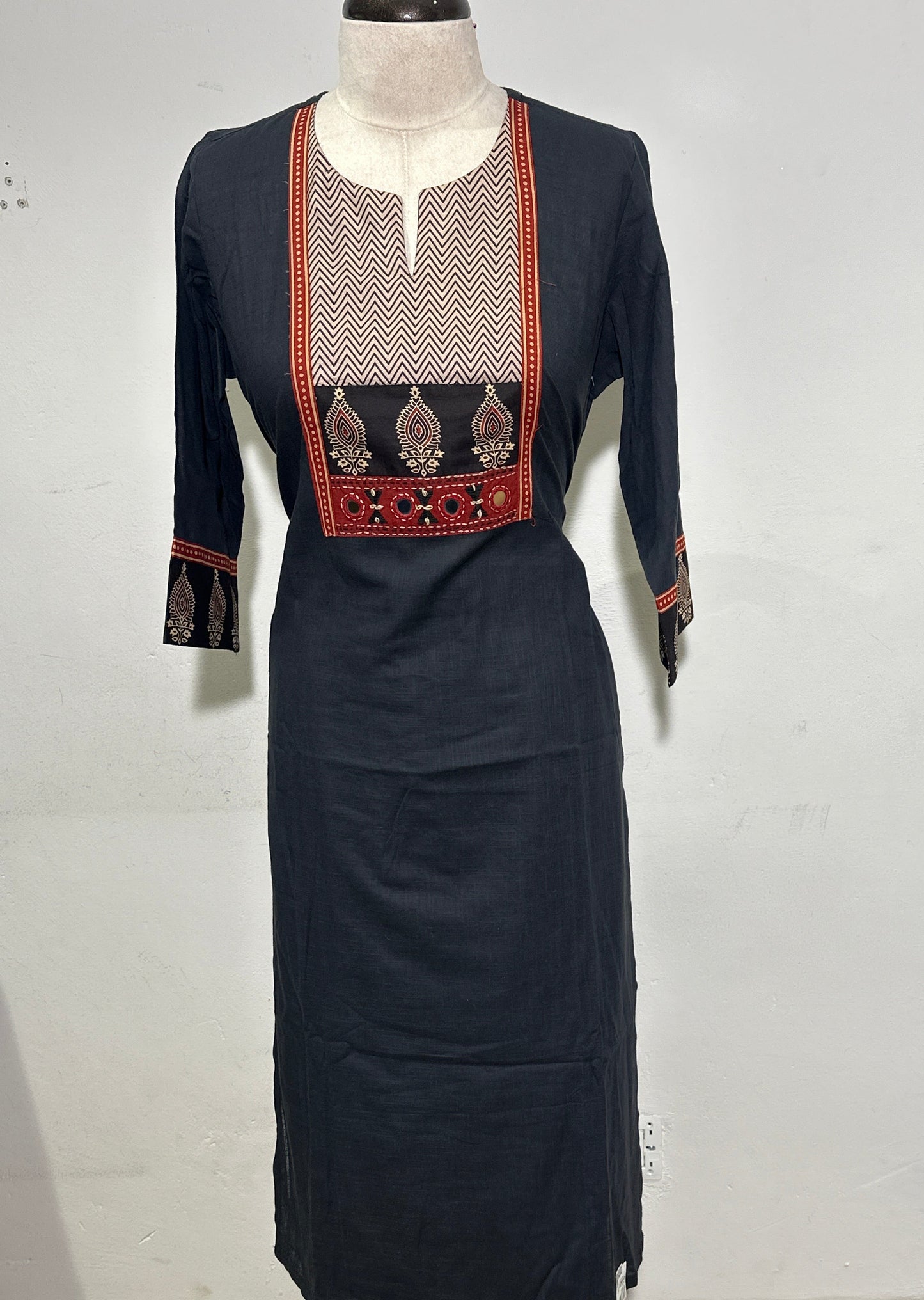 OFFER SALES TOP AND BOTTOM  -  IHA 34262