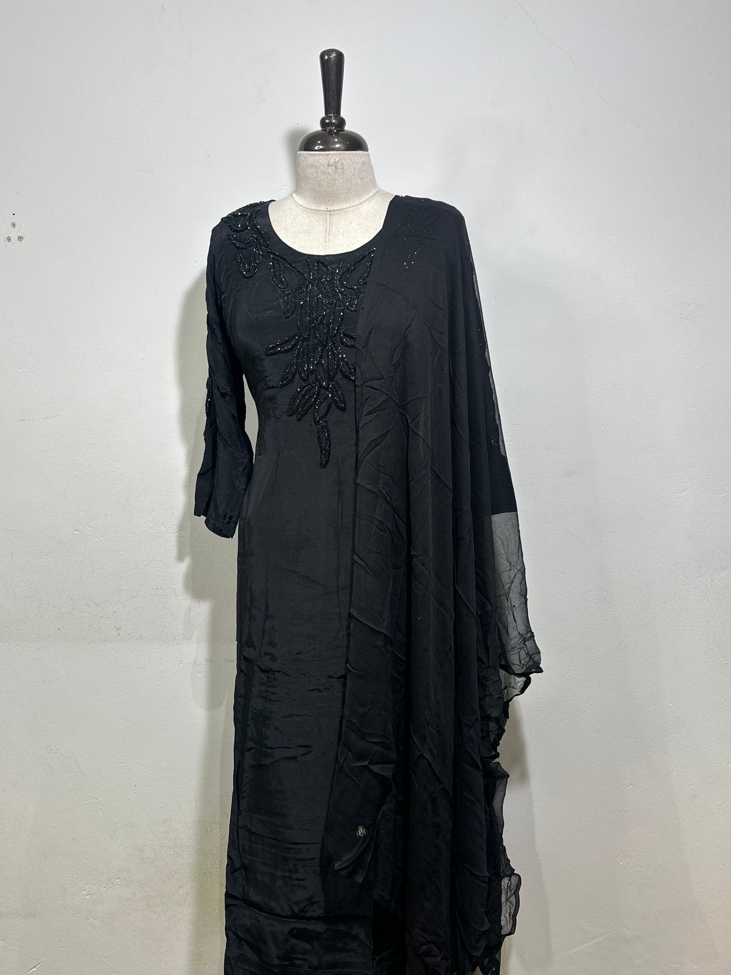 OFFER SALES TOP AND  BOTTOM  -  IHA 34372