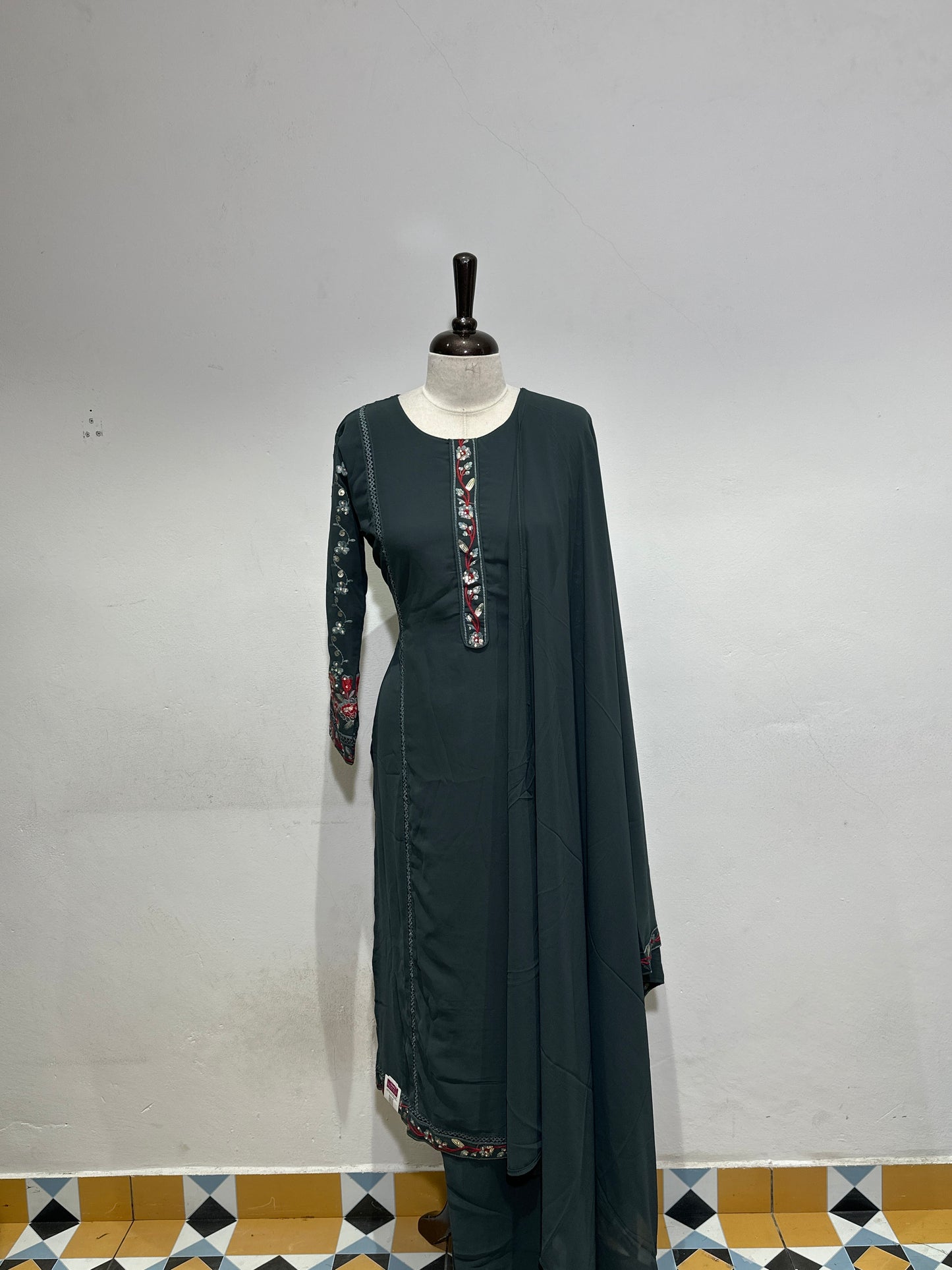 OFFER SALES TOP AND  BOTTOM  -  IHA 34290