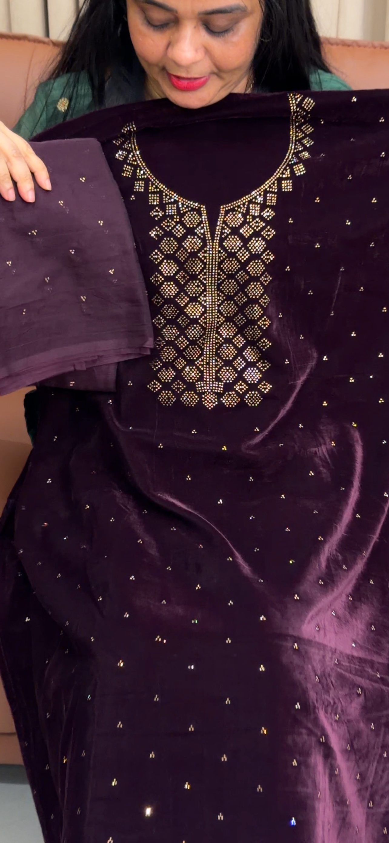 OFFER UNSTITCHED SALWAR SUITS - IHA 34809