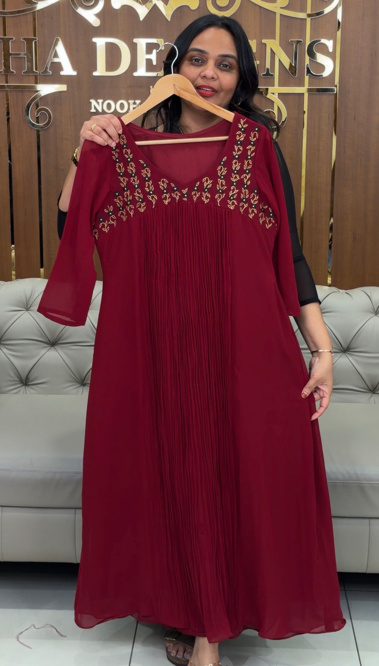 IHA'S IN-HOUSE DESIGNER ALINE TOPS - IHA 33264