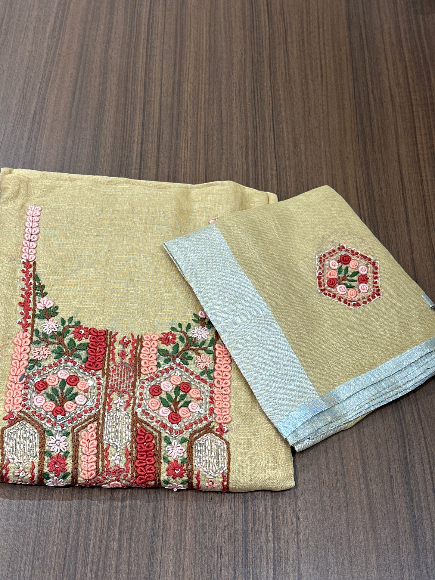 OFFER SALES UNSTITCHED SALWAR SUITS -  IHA 33781