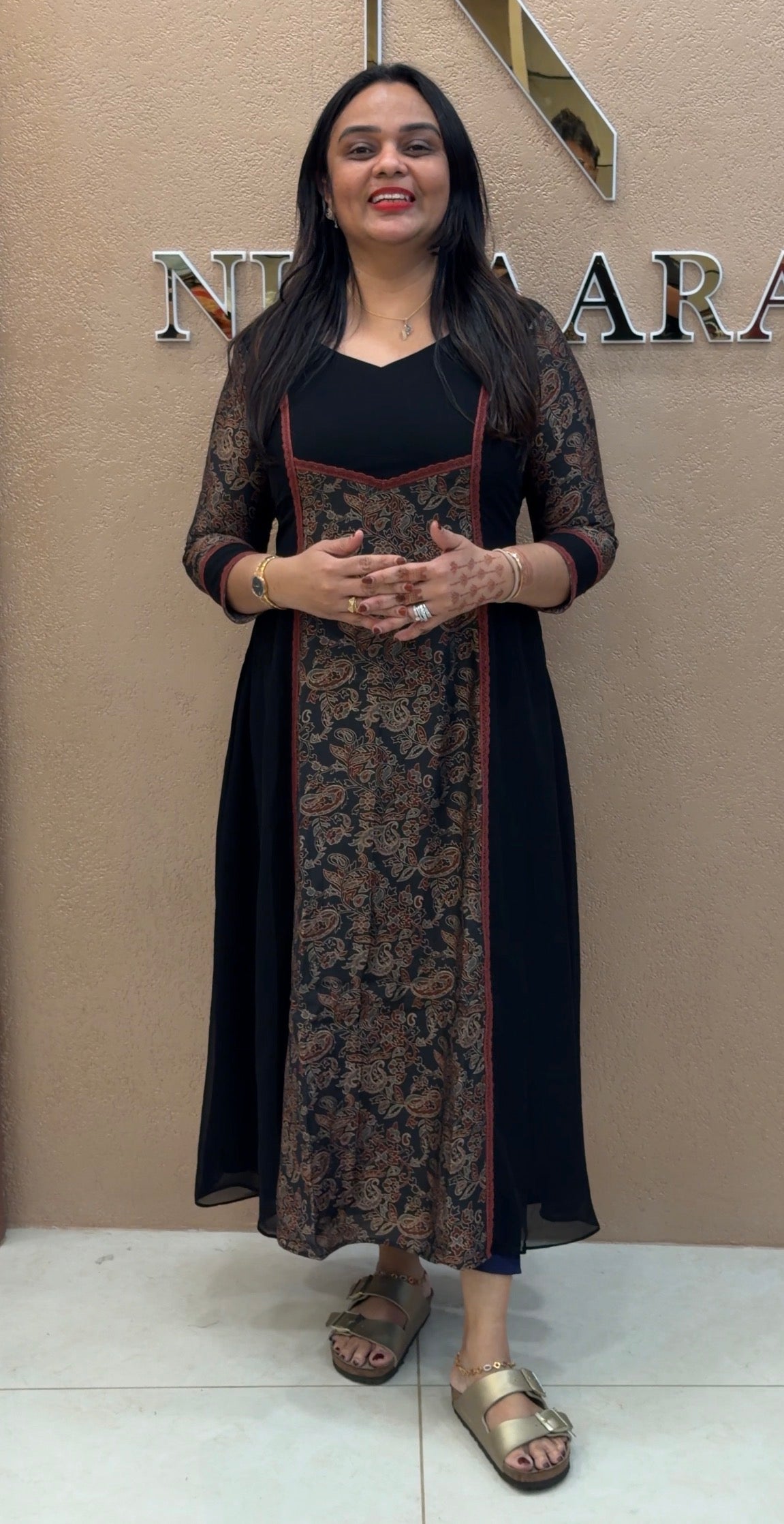 IHA'S IN-HOUSE GEORGETTE ALINE TOPS - IHA 33169