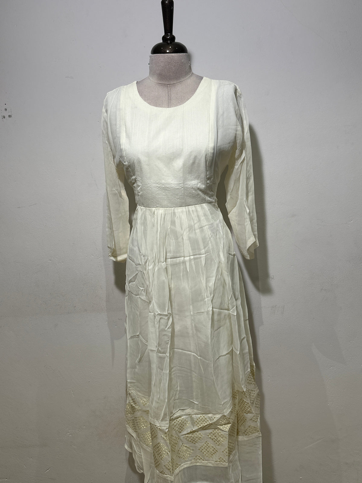 OFFER SALES TOP'S - IHA 35250