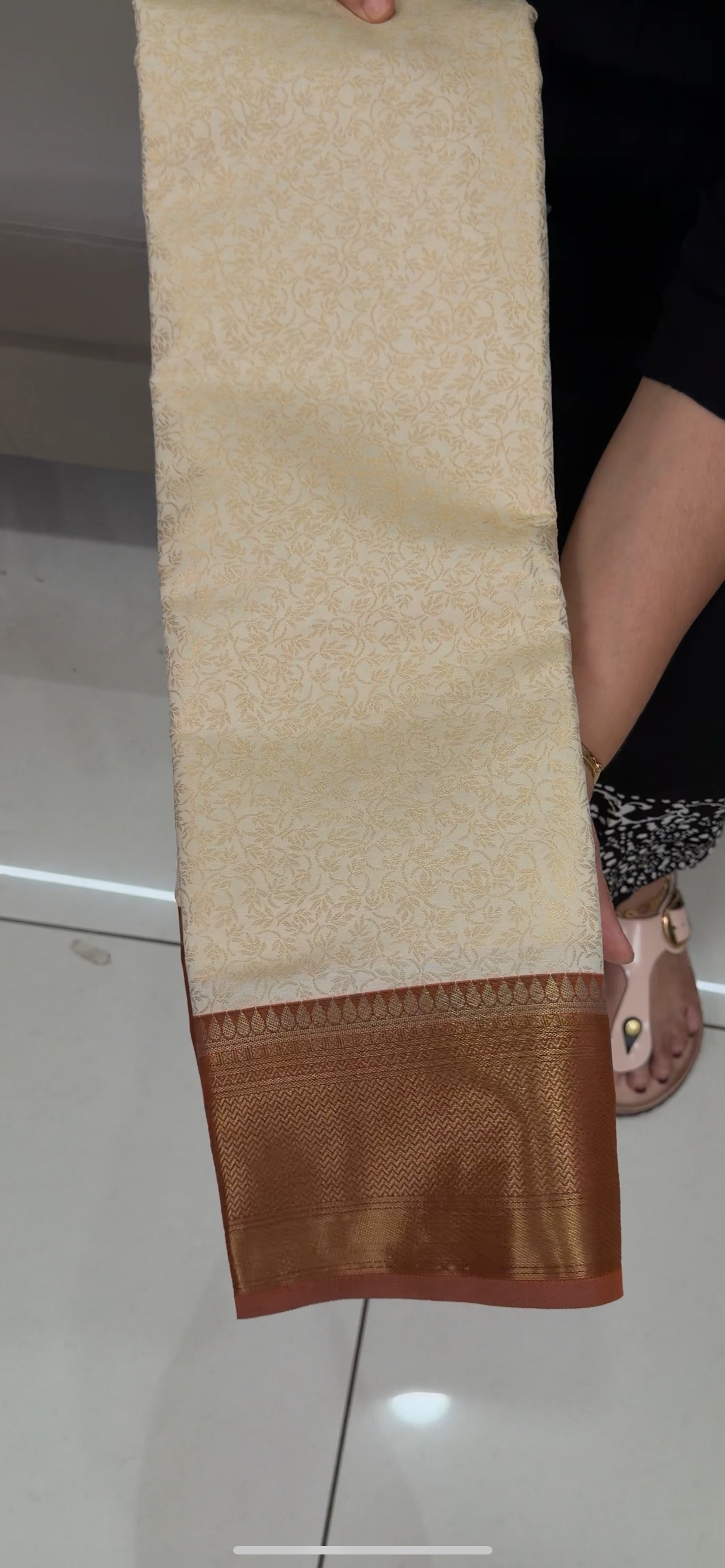 SEMI BROCADE SAREES - IHA 29182