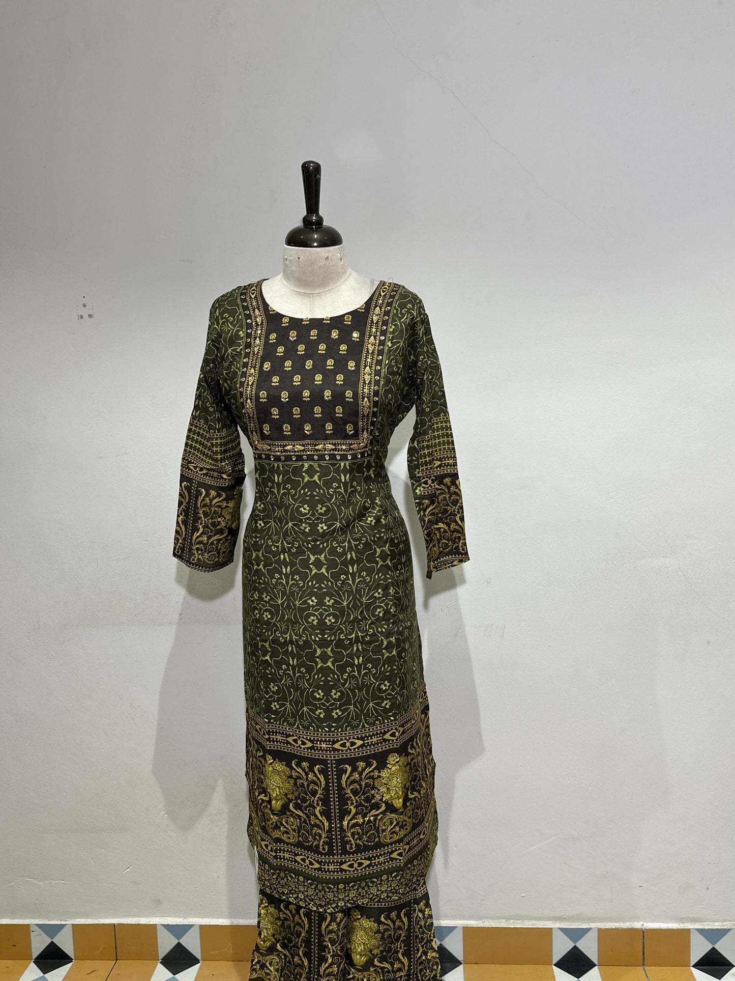 OFFER SALES TOP AND  BOTTOM  -  IHA 34290