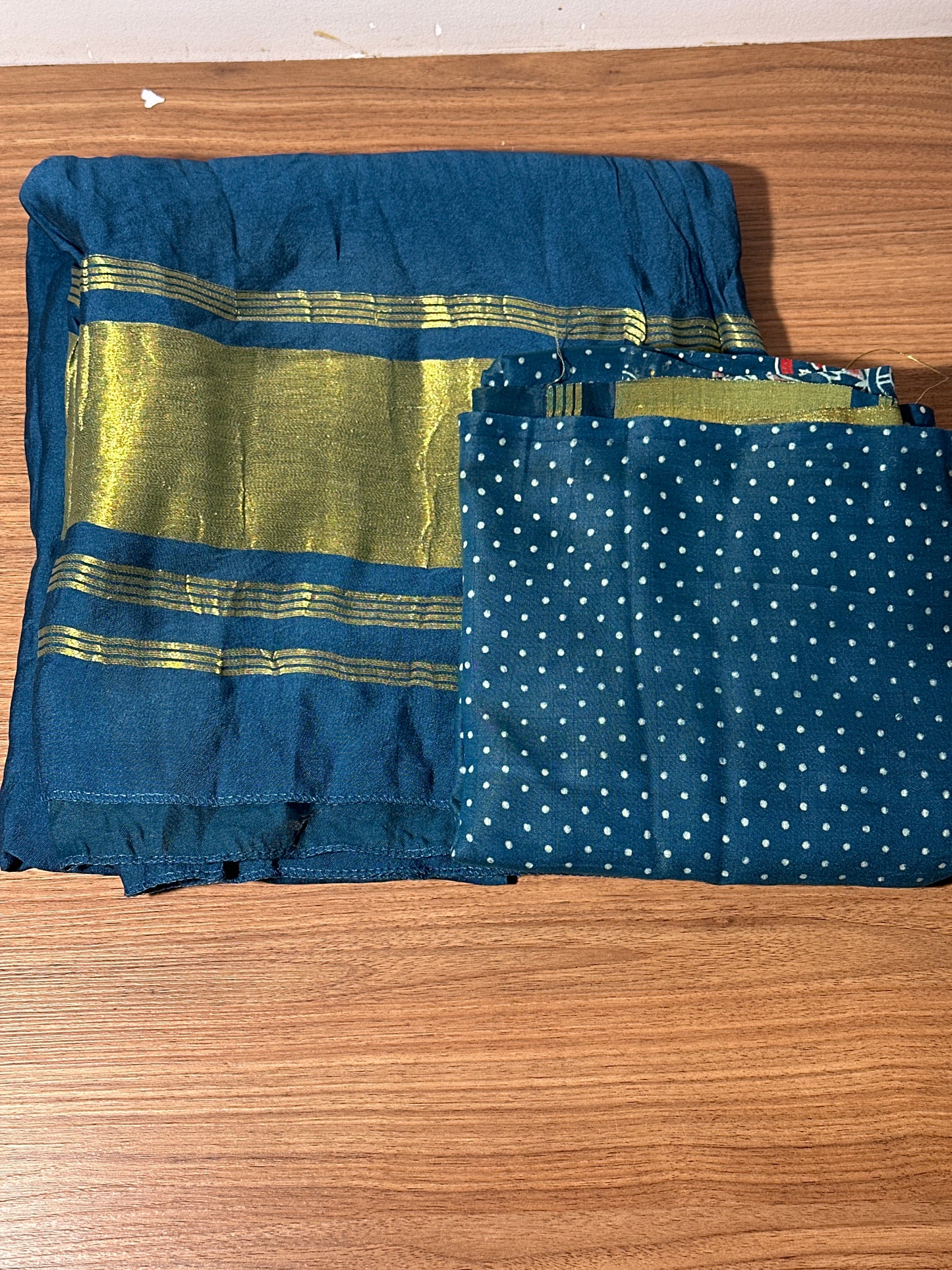 OFFER SALES UNSTITCHED SALWAR SUITS -  IHA 33637