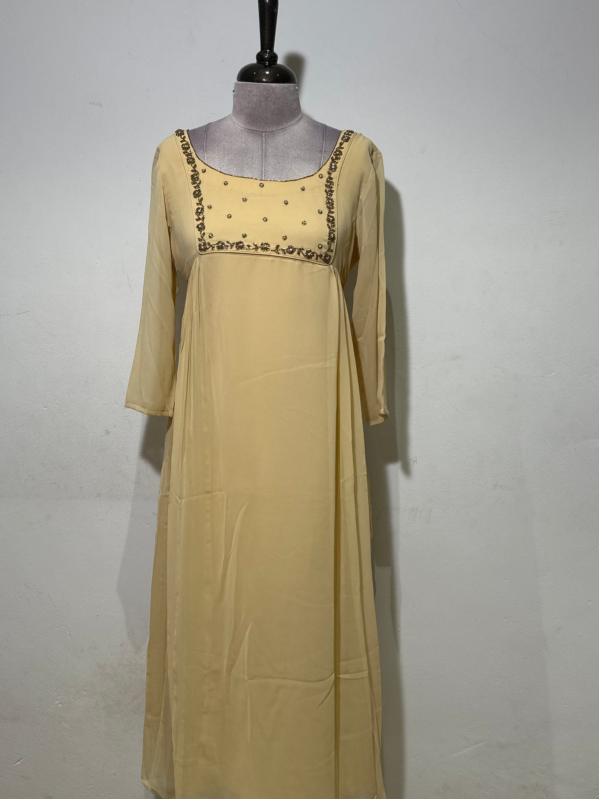 OFFER SALES TOP'S -  IHA 35862