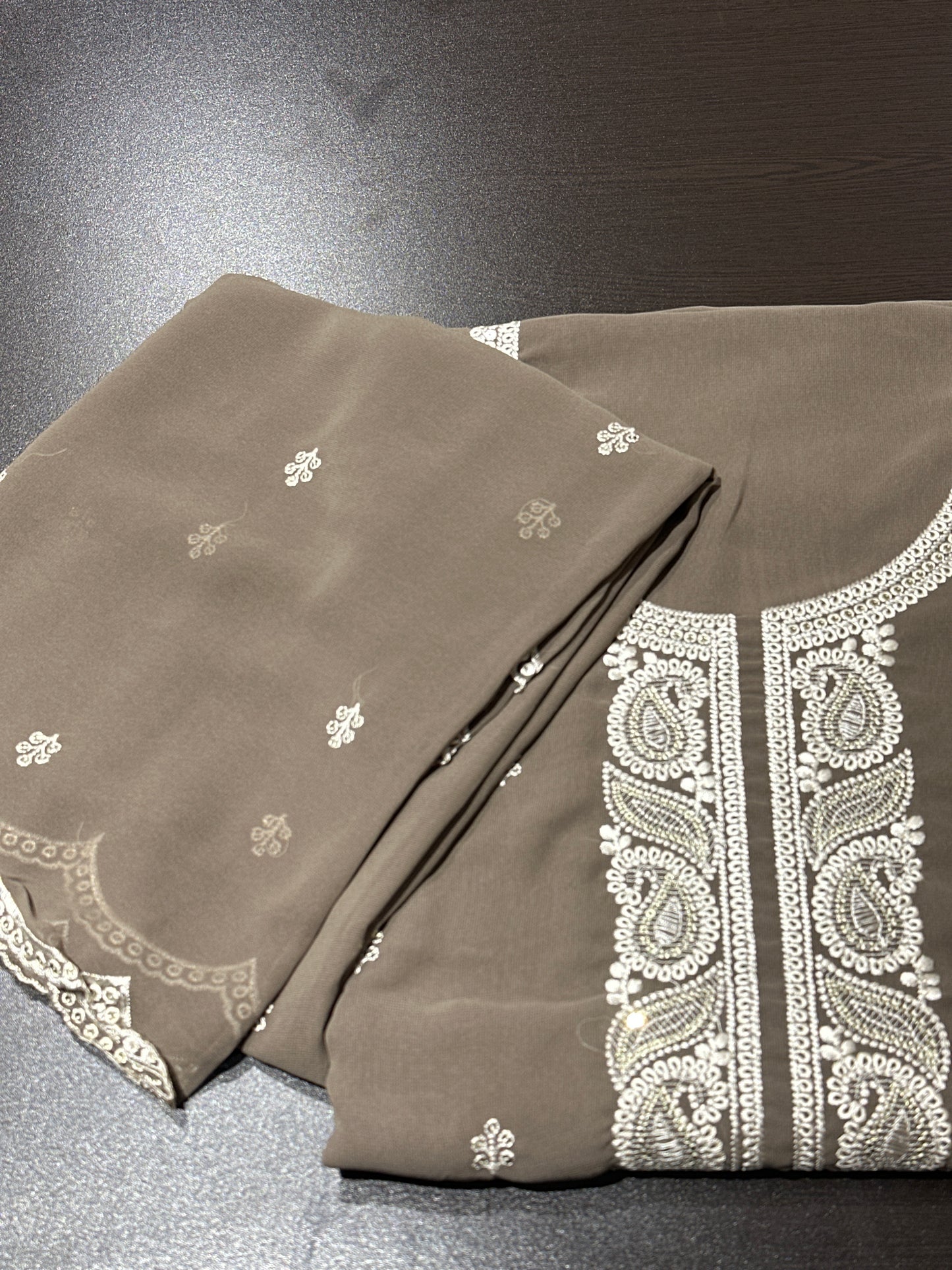 OFFER SALES UNSTITCHED SALWAR SUITS -  IHA 34220