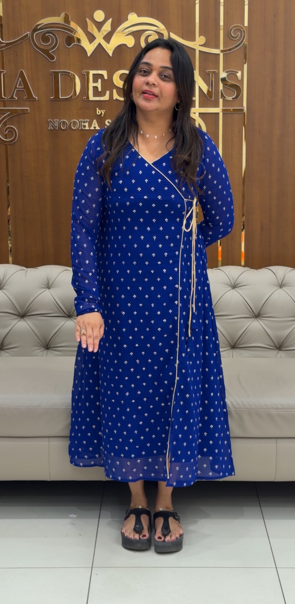 IHA'S IN-HOUSE ALINE TOPS - IHA 28788