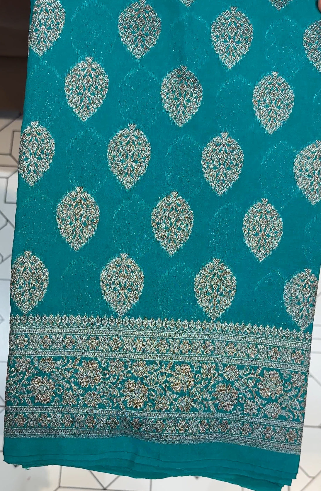 SEMI BANARASI SAREES - IHA 19663