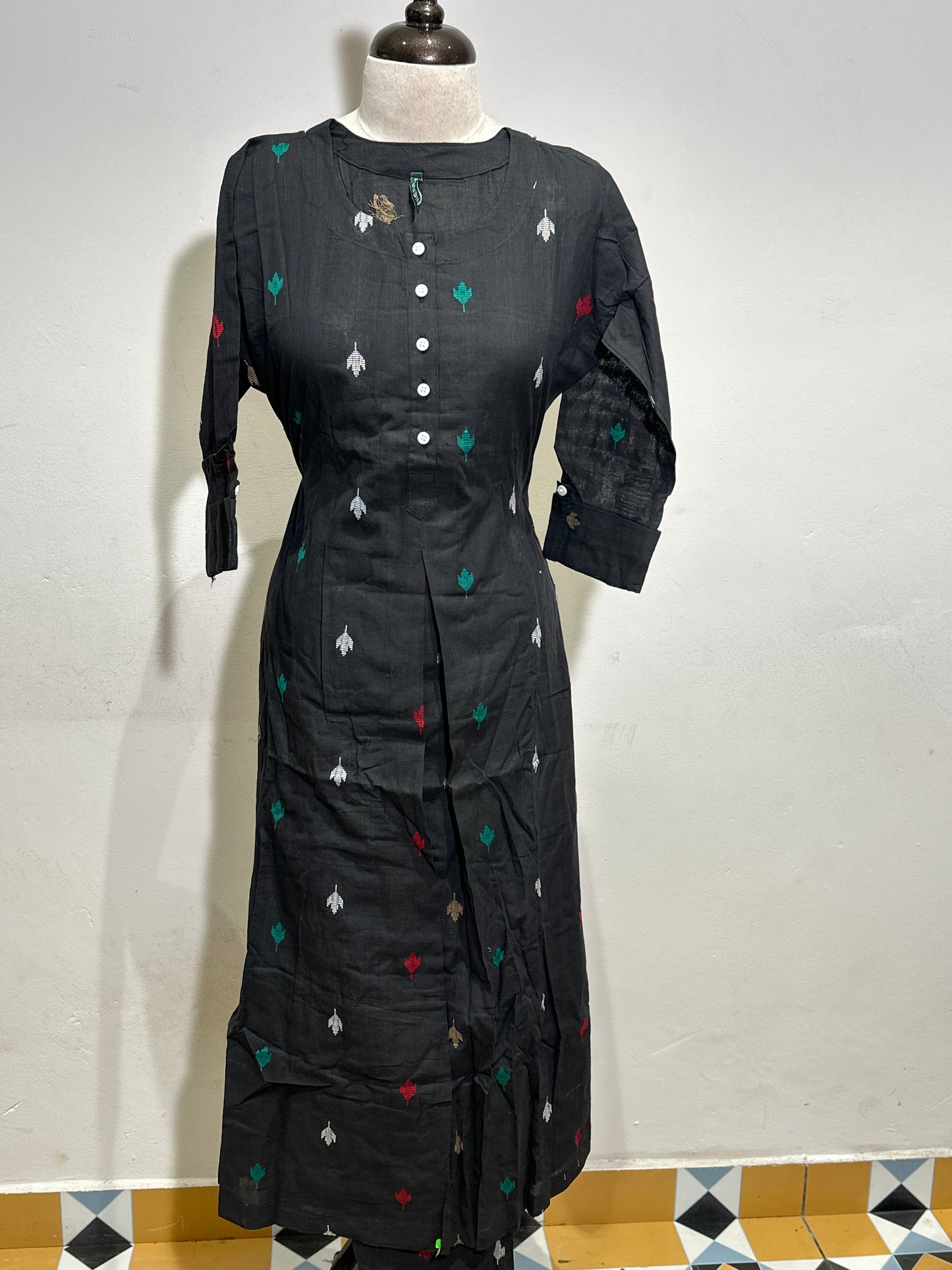 OFFER SALES TOP AND BOTTOM  -  IHA 34284